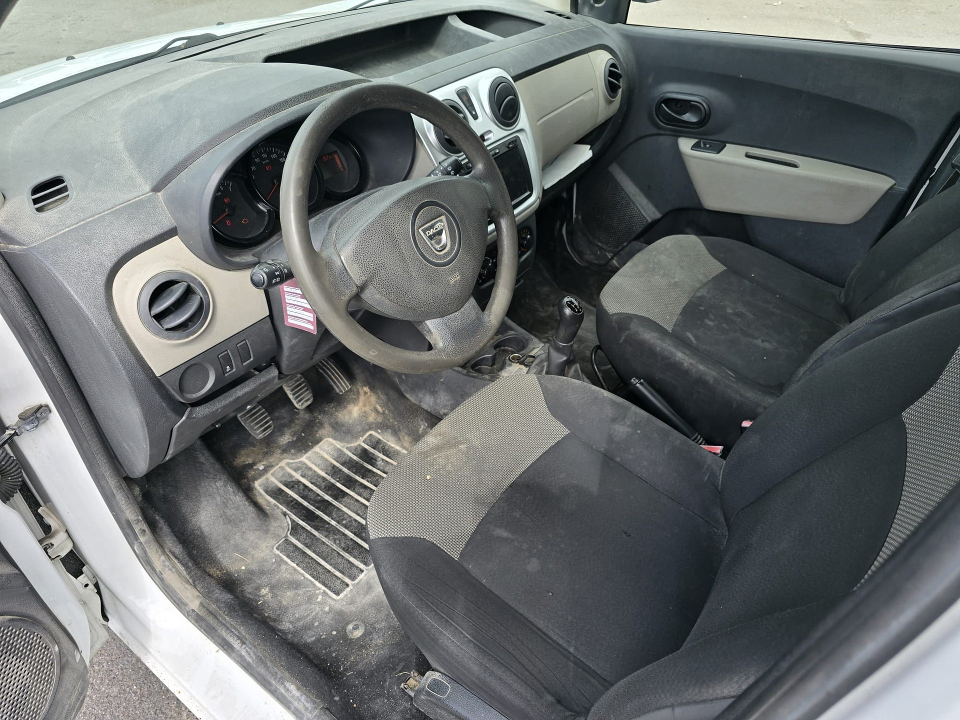 DACIA Dokker 1.2 T Ambiance-image-13