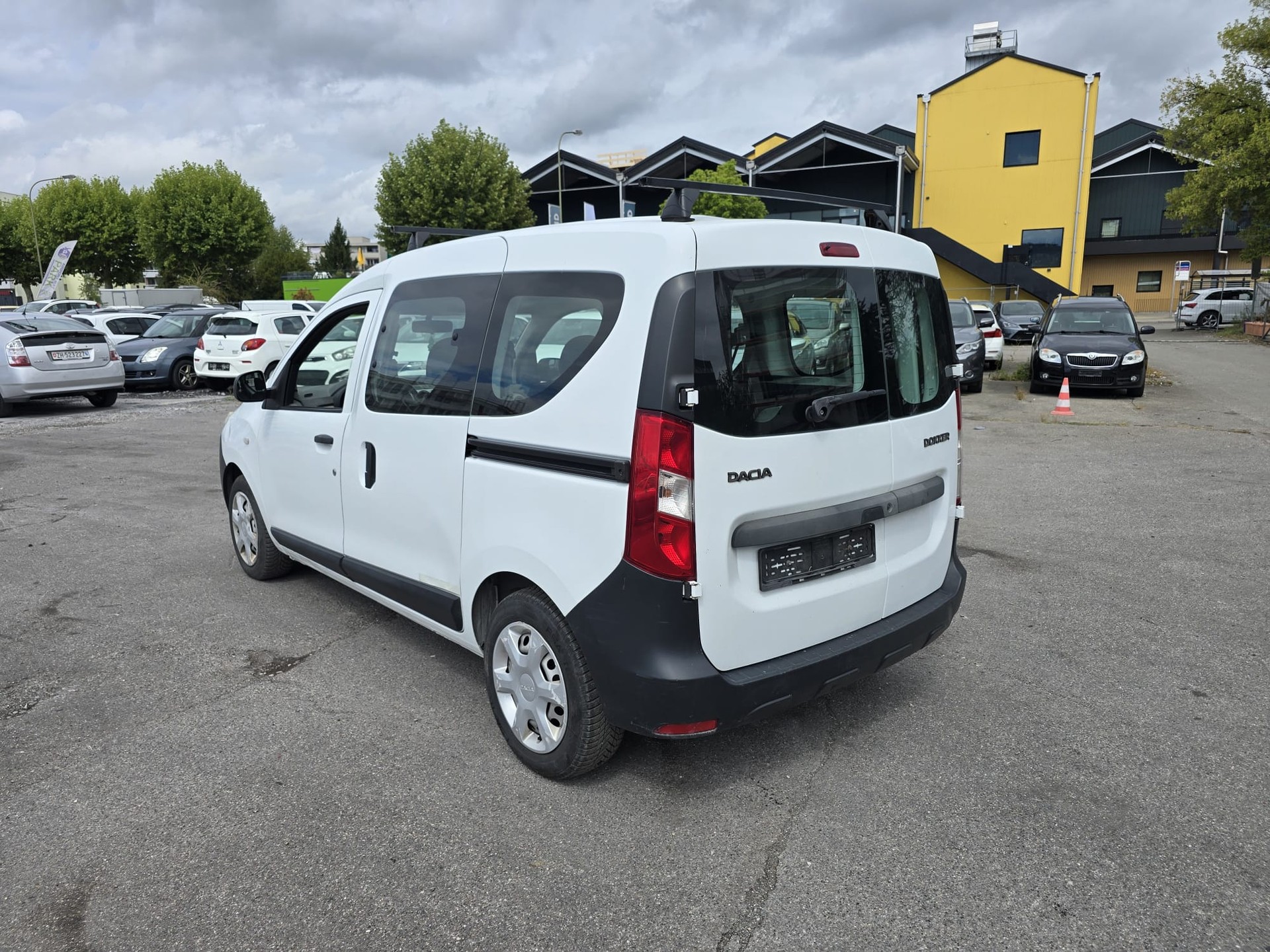DACIA Dokker 1.2 T Ambiance-image-5