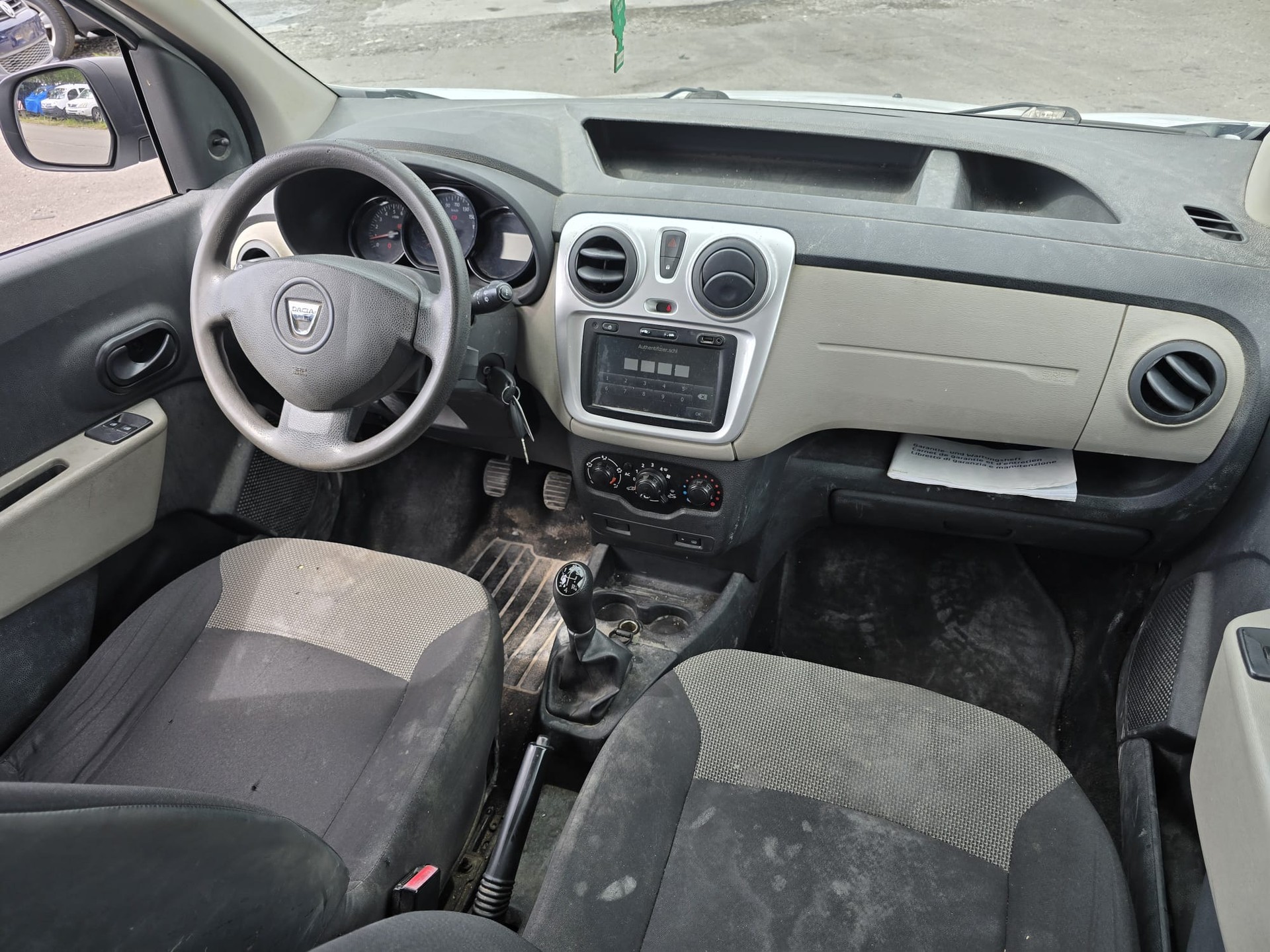 DACIA Dokker 1.2 T Ambiance-image-7