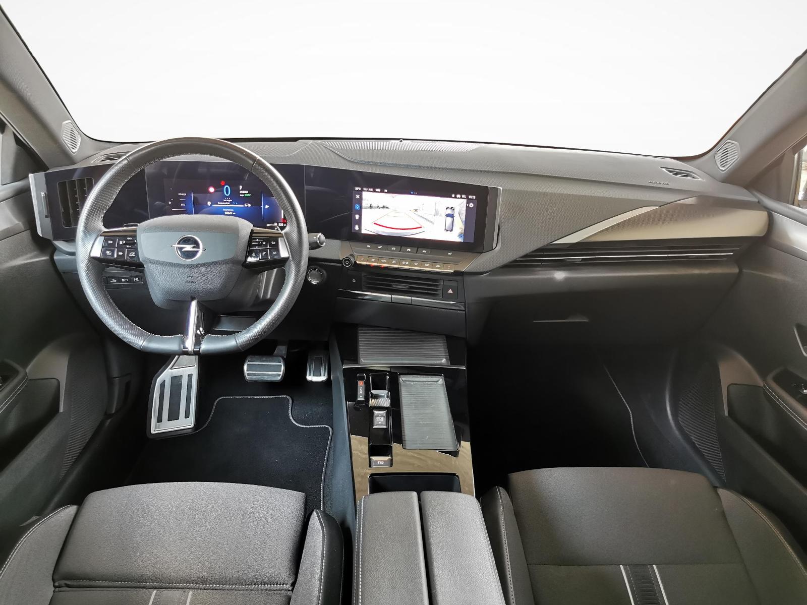 OPEL Astra Sports Tourer 1.6 T PHEV 180 Swiss Plus-image-3