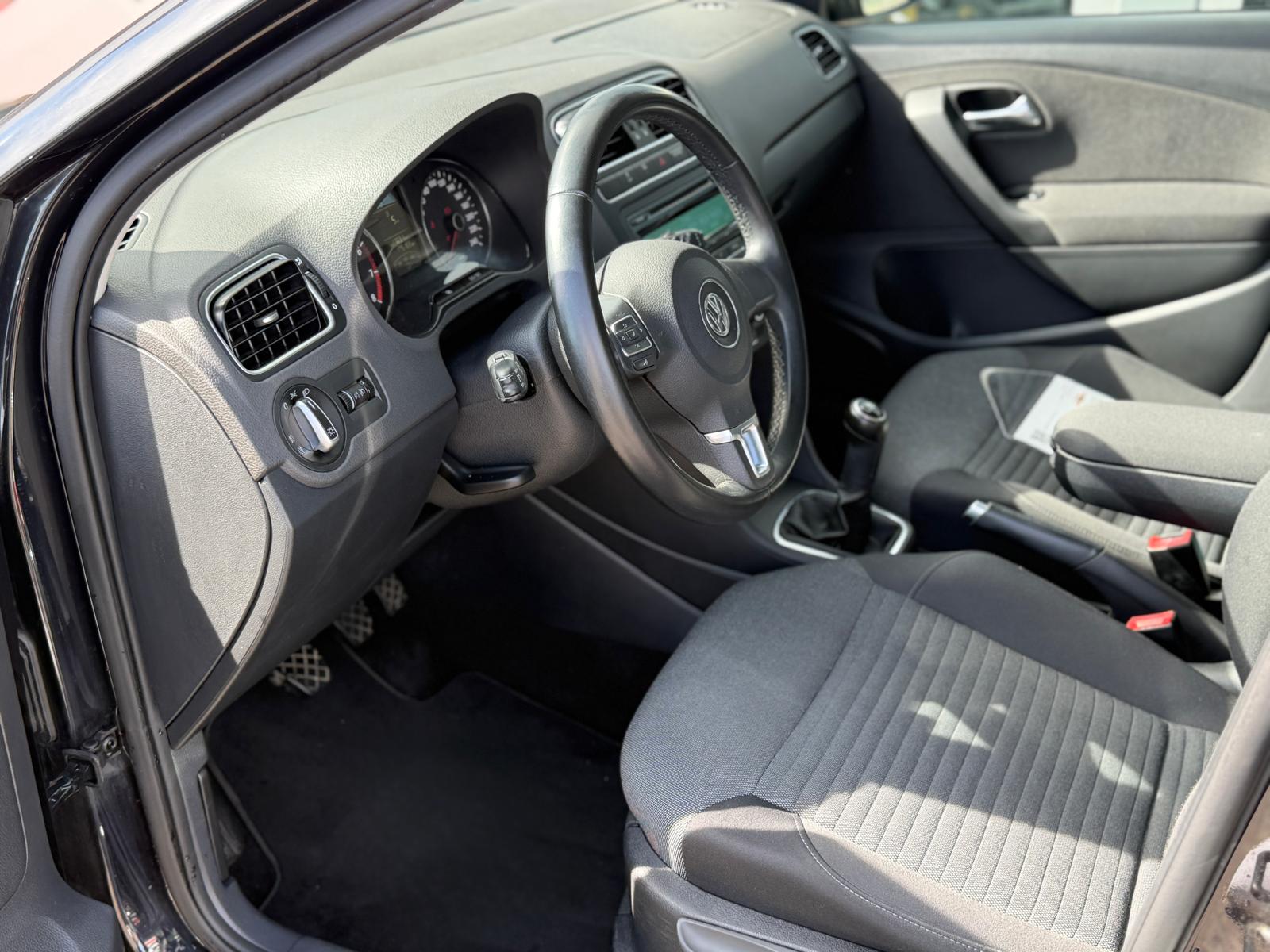 VW Polo 1.2 TSI Comfortline-image-7