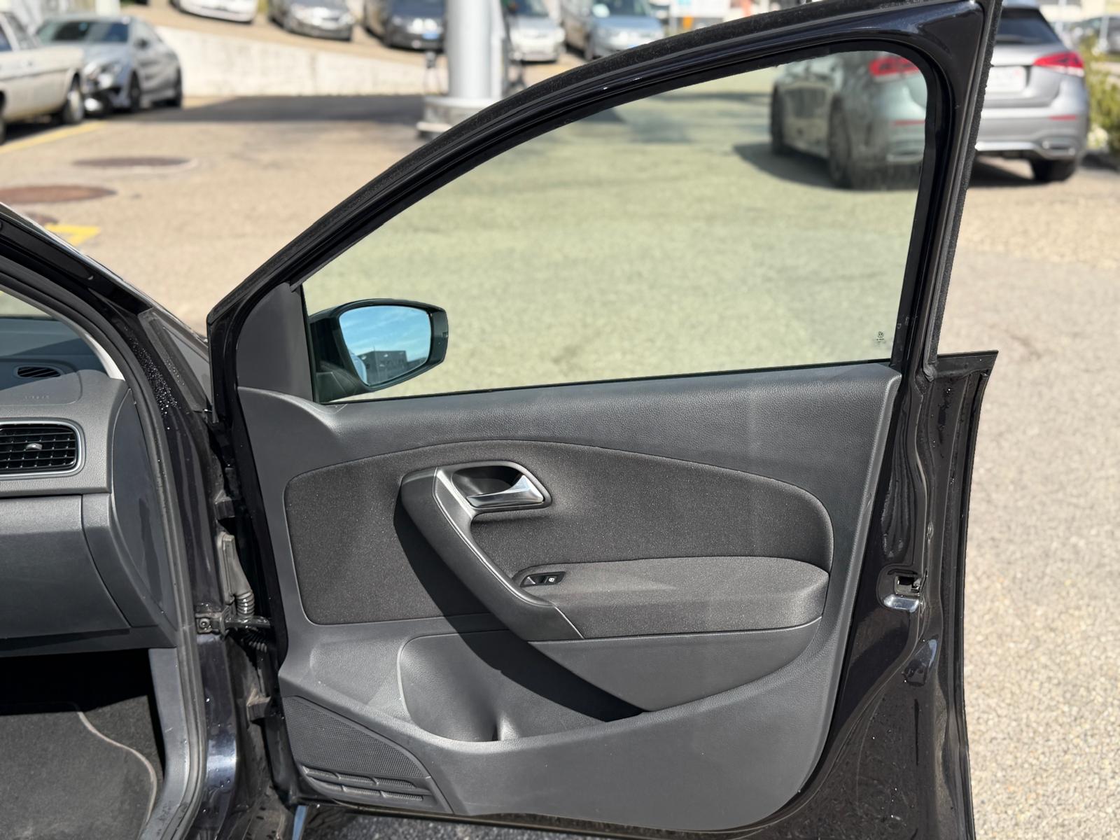 VW Polo 1.2 TSI Comfortline-image-12