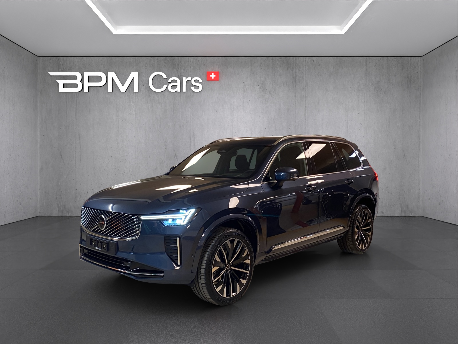 Photo VOLVO XC60 XC60 B5 Benzin Mild Hybrid AWD Plus Bright Geartronic
