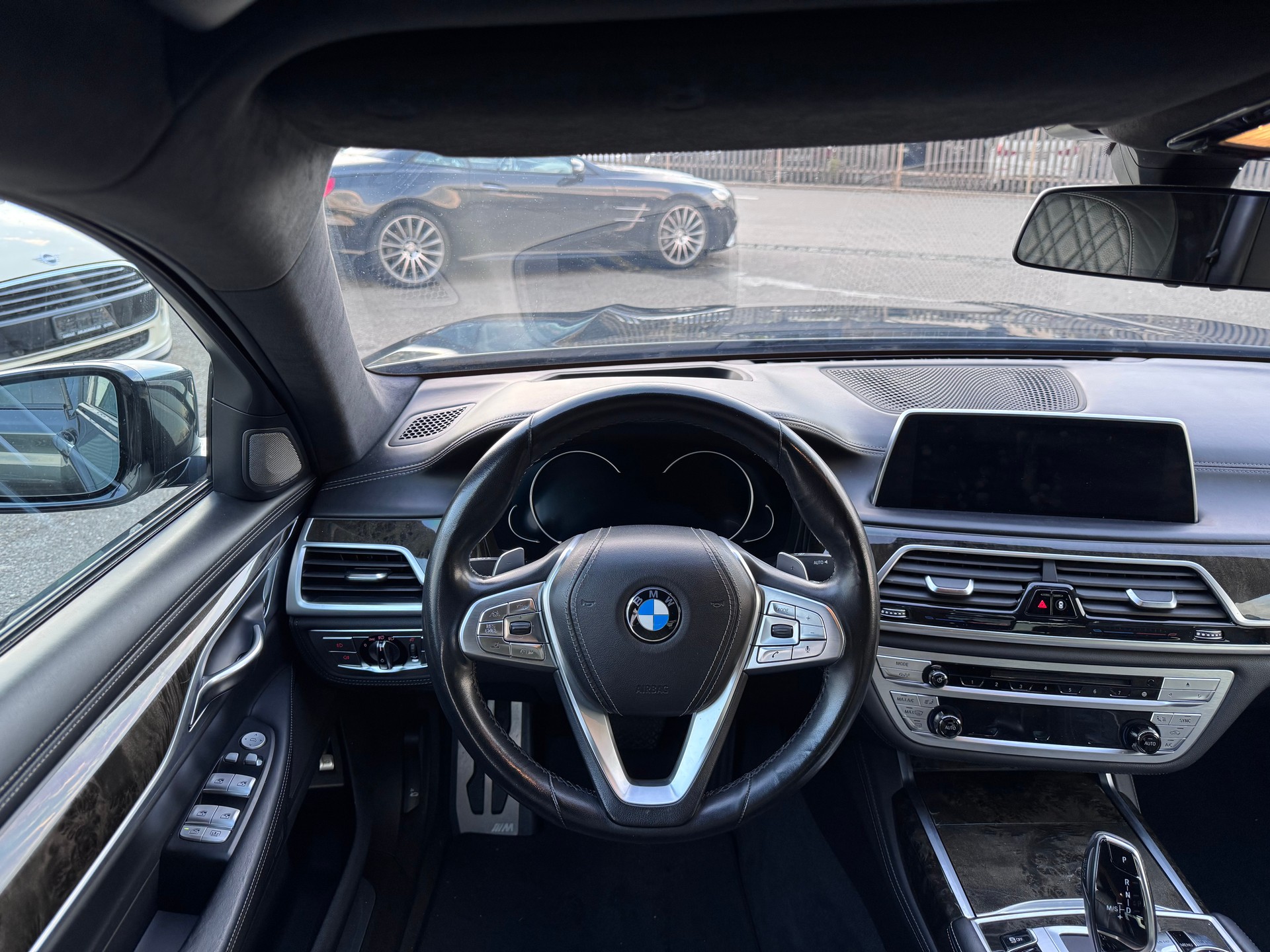 BMW 730d xDrive Steptronic-image-8