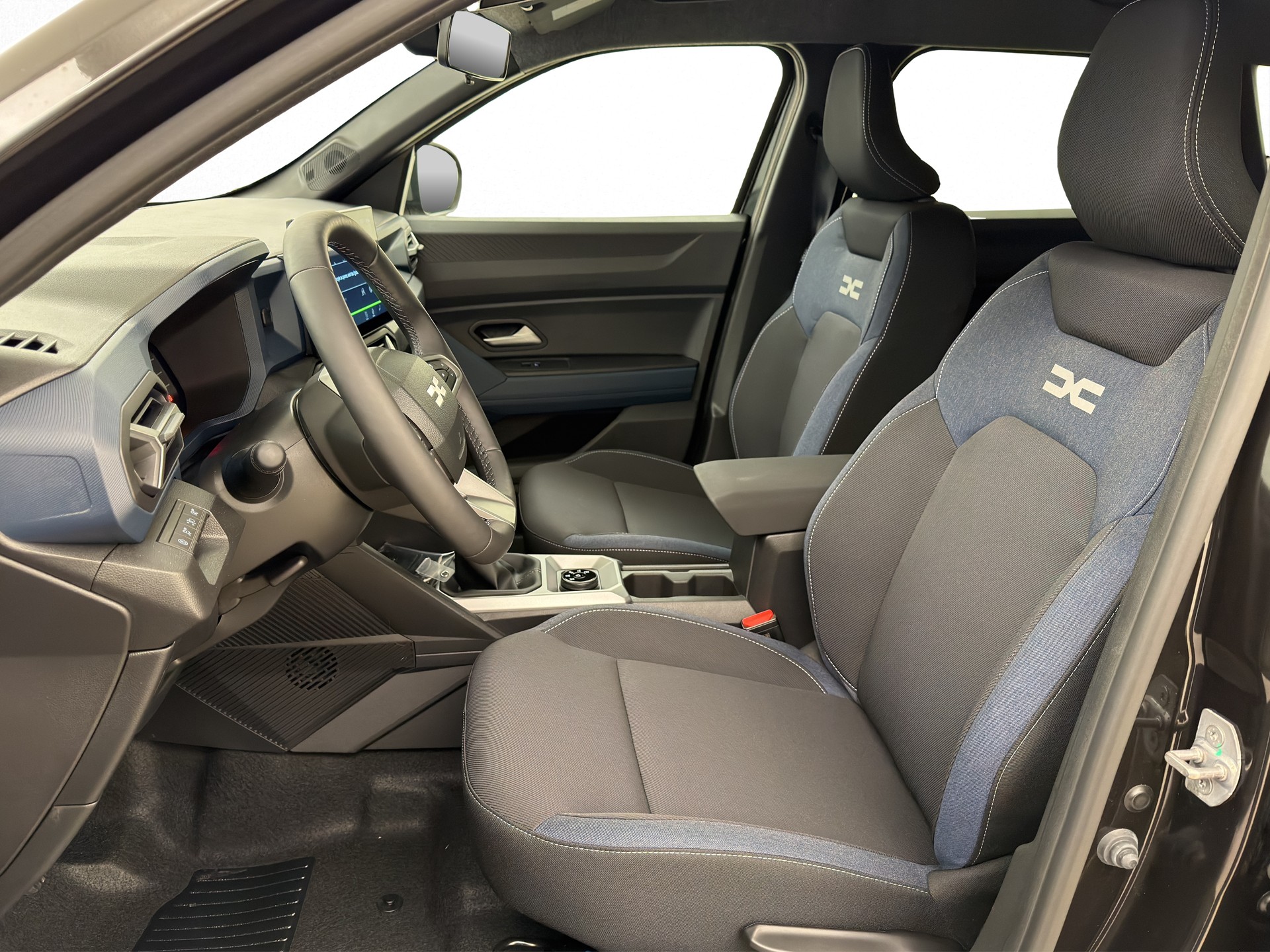 DACIA Duster 1.2 TCe Journey 4WD-image-6