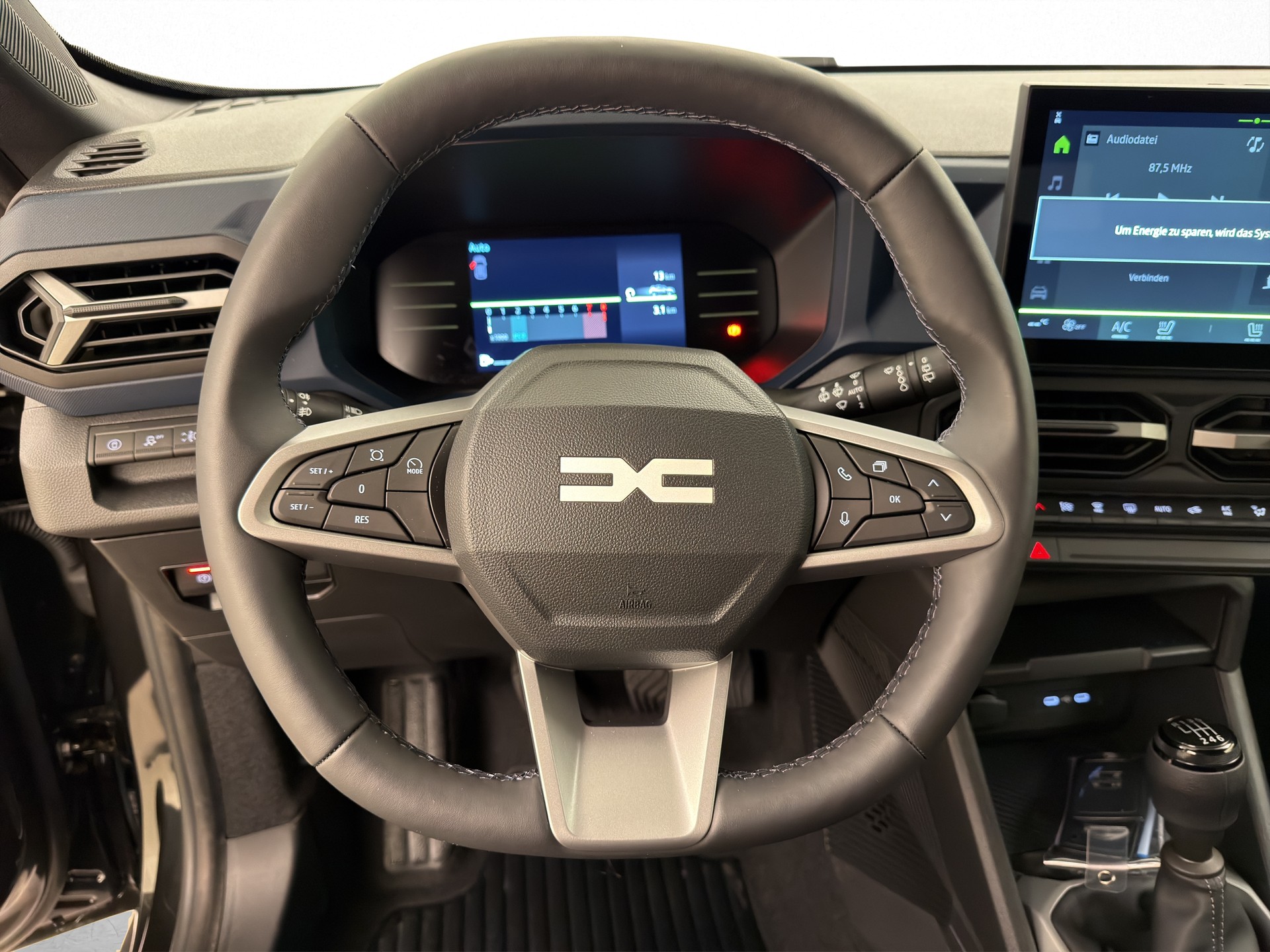 DACIA Duster 1.2 TCe Journey 4WD-image-7