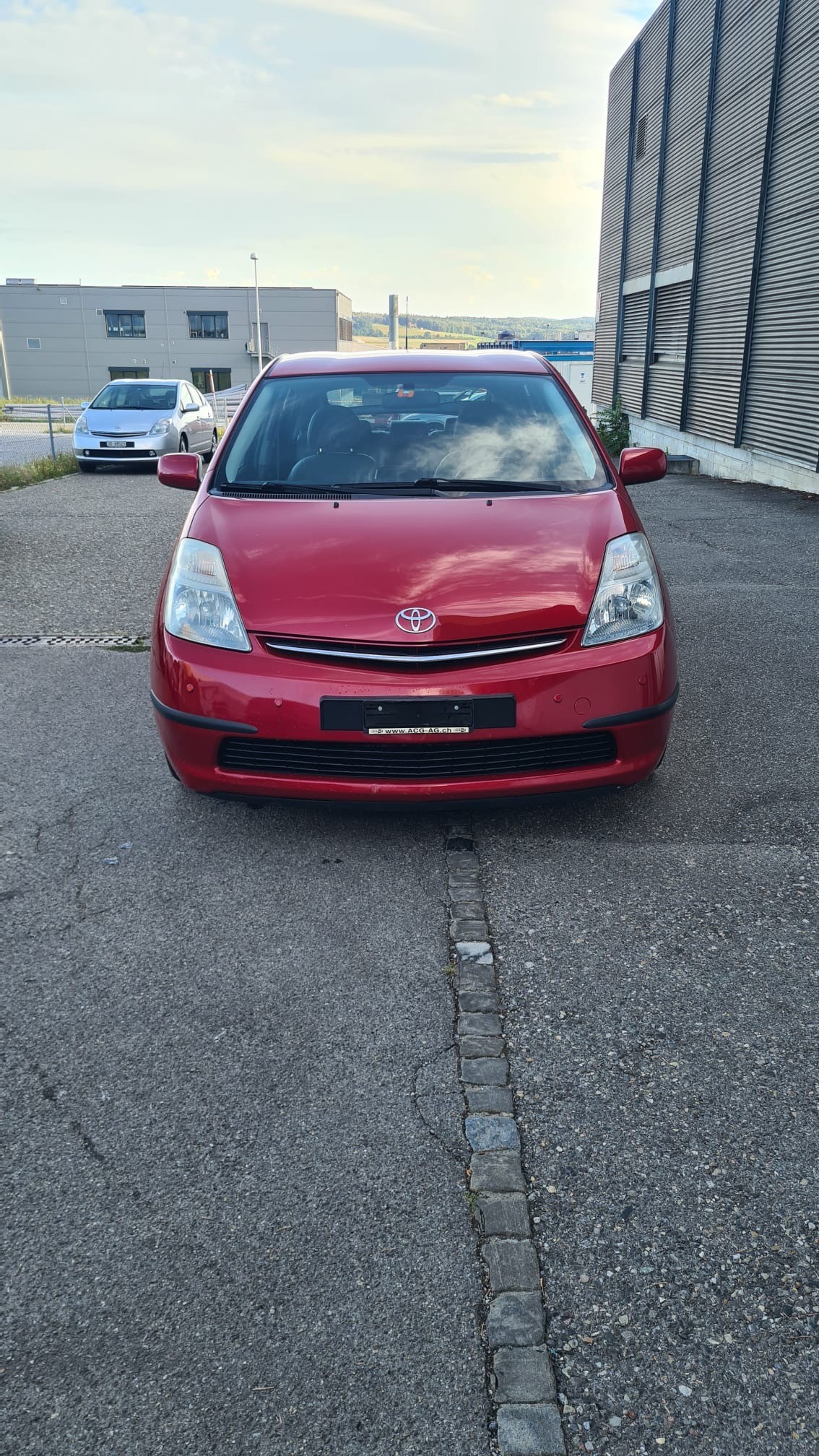 TOYOTA Prius 1.5 16V Hybrid ** Klimaanlage ** 08xAirbag ** LTZ MFK 20.02.2023 **-image-1