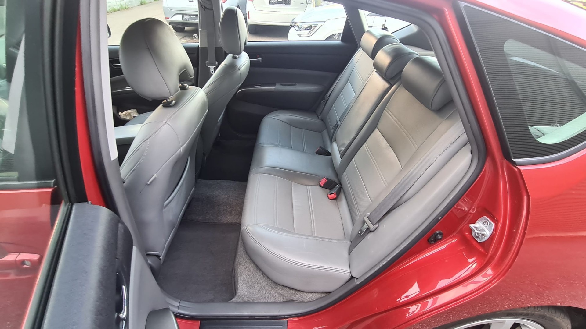 TOYOTA Prius 1.5 16V Hybrid ** Klimaanlage ** 08xAirbag ** LTZ MFK 20.02.2023 **-image-2