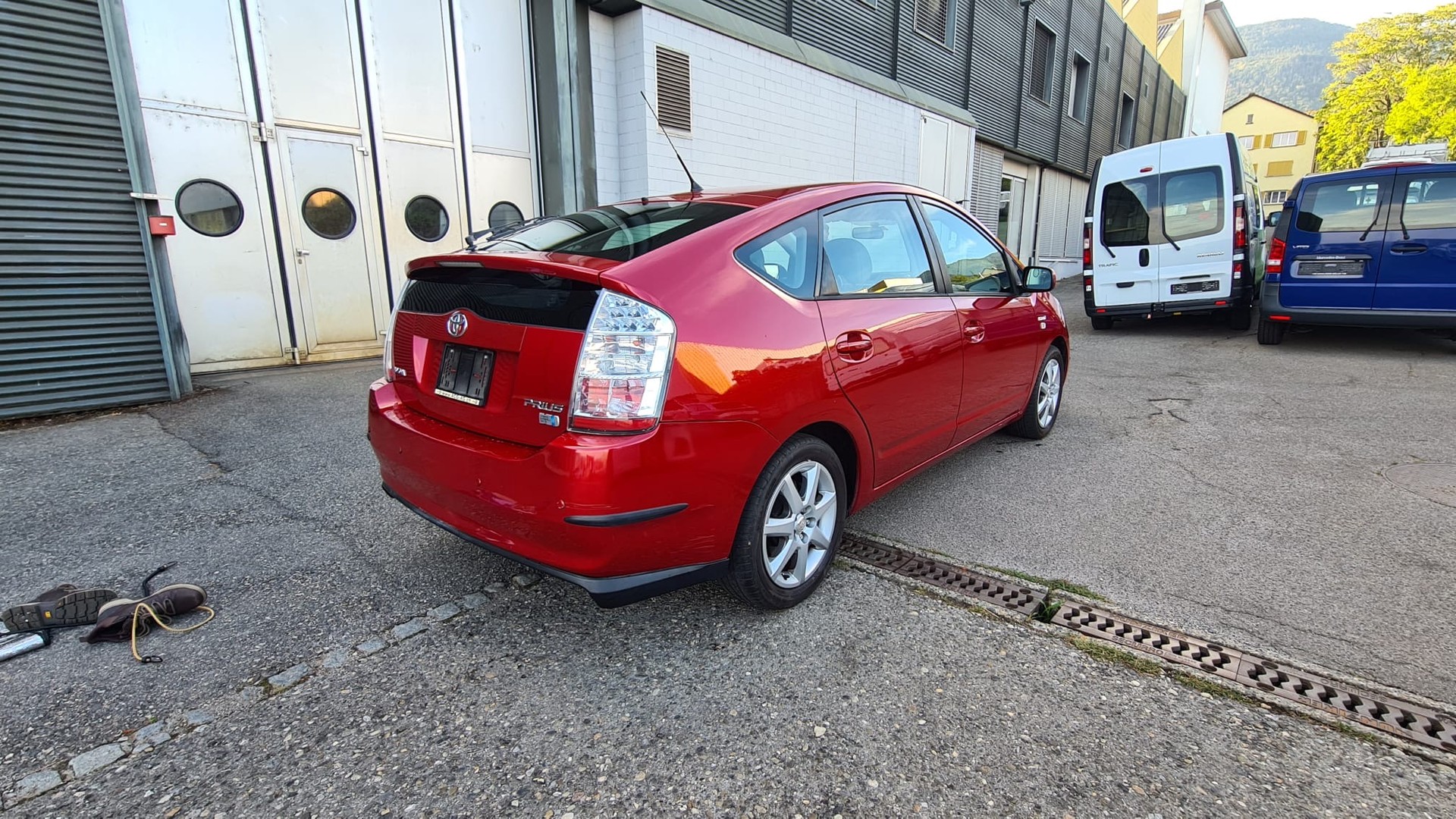 TOYOTA Prius 1.5 16V Hybrid ** Klimaanlage ** 08xAirbag ** LTZ MFK 20.02.2023 **-image-4