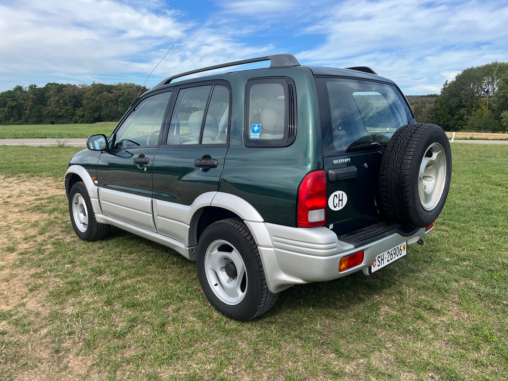 SUZUKI 2.5 V6 24V-image-1