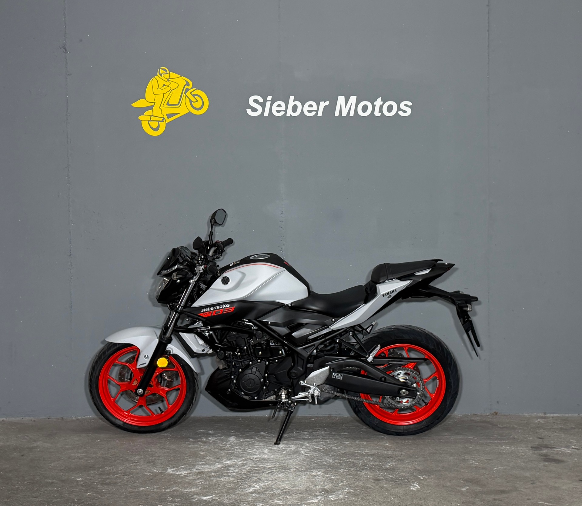 YAMAHA MT-03 ABS-showroom-element-2