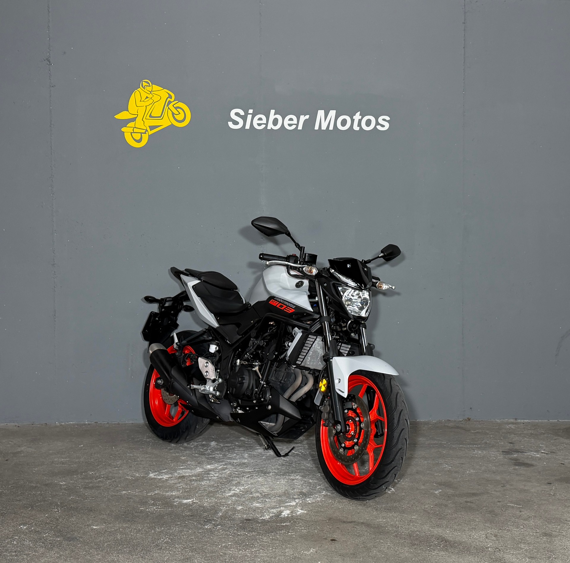 YAMAHA MT-03 ABS-showroom-element-1