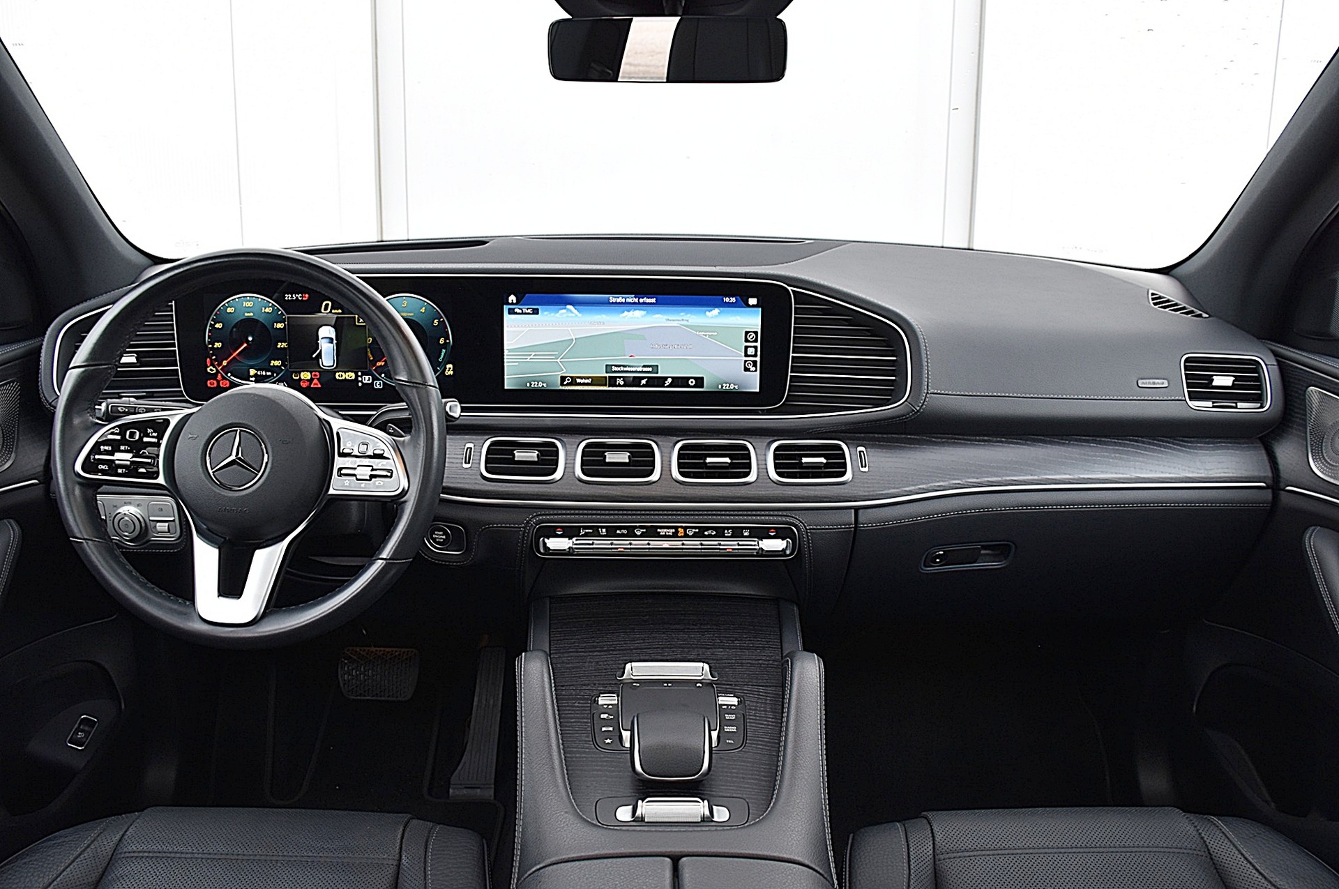 MERCEDES-BENZ GLE 350 de 4Matic 9G-Tronic AMG Line-image-8