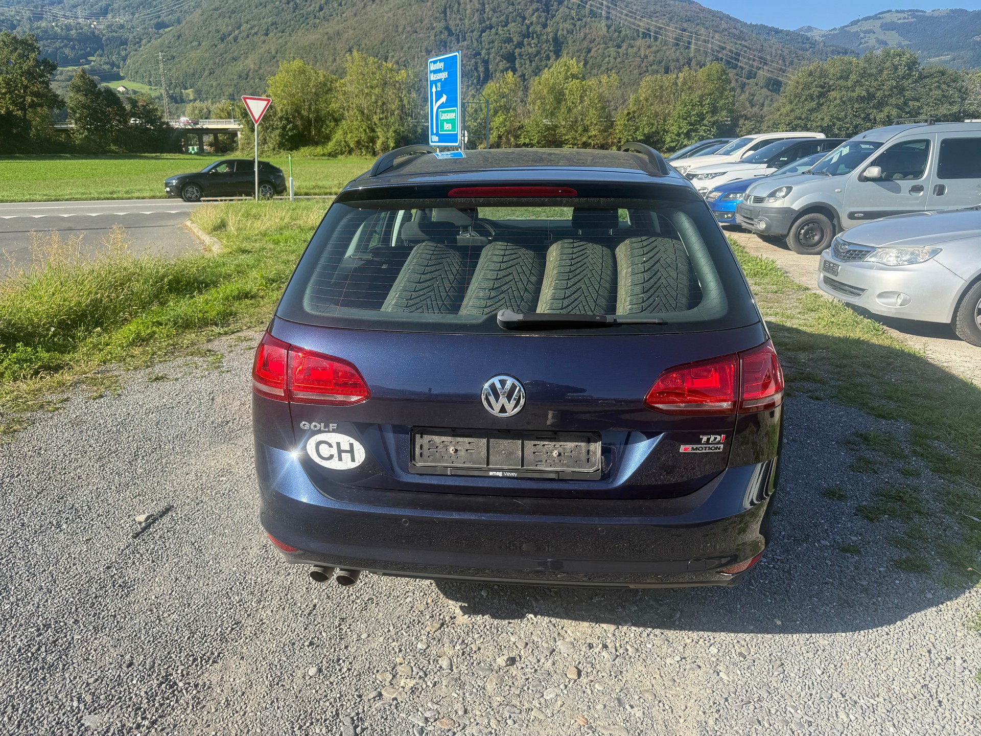 VW Golf Variant 1.6 TDI Comfortline 4Motion-image-3