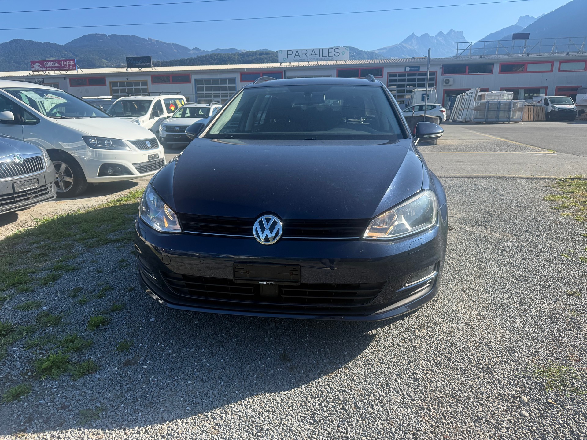 VW Golf Variant 1.6 TDI Comfortline 4Motion-image-0