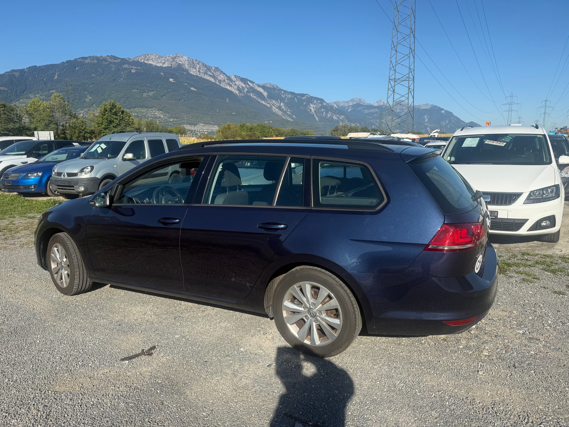 VW Golf Variant 1.6 TDI Comfortline 4Motion-image-4