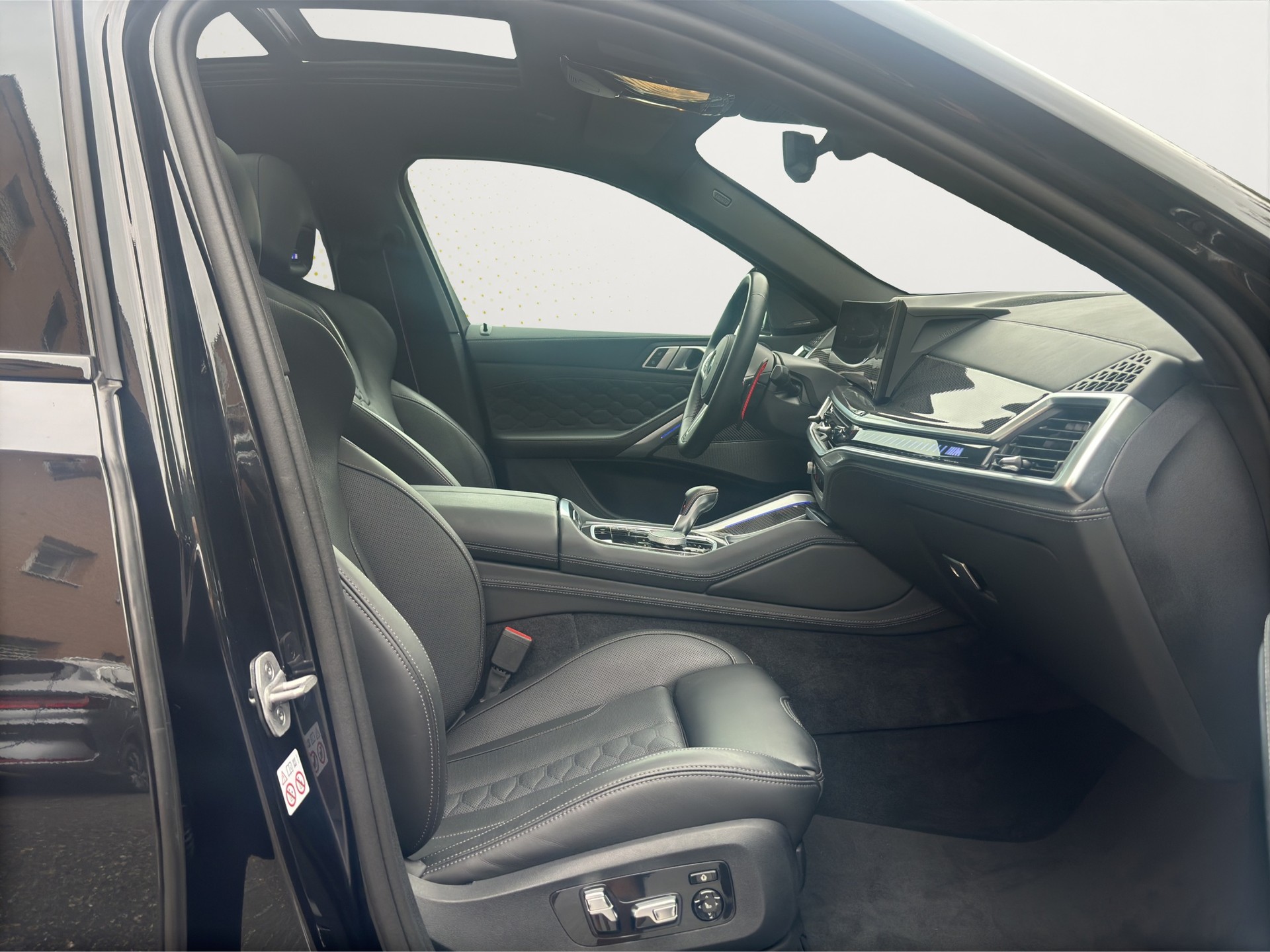 BMW X6M Competition (CH) FACELIFT-image-12
