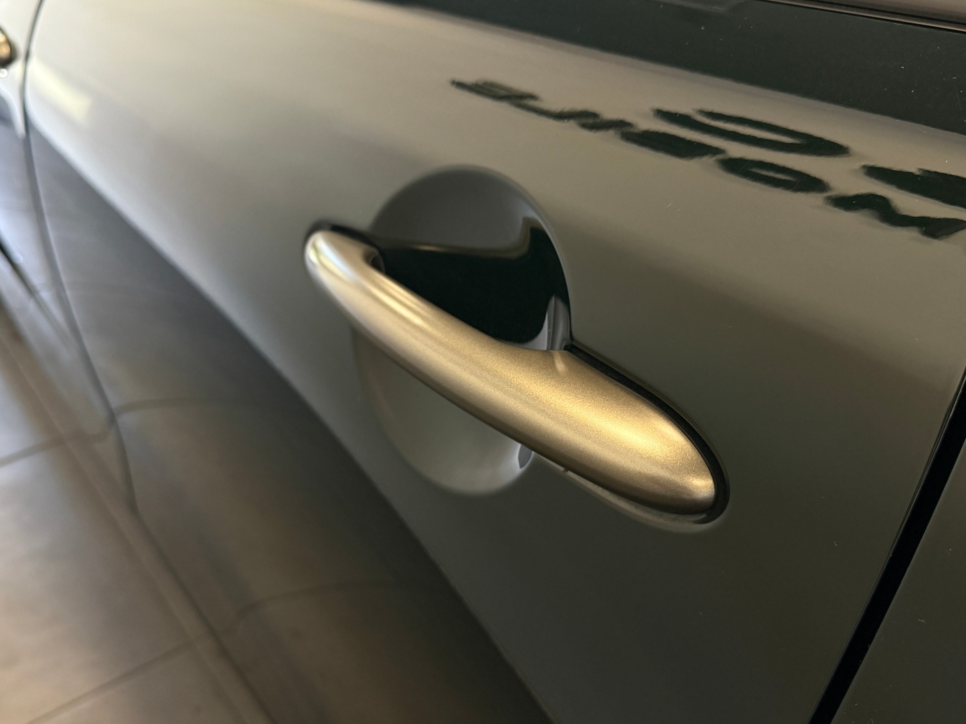 MINI Cooper S Steptronic DKG Resolute Edition-image-16