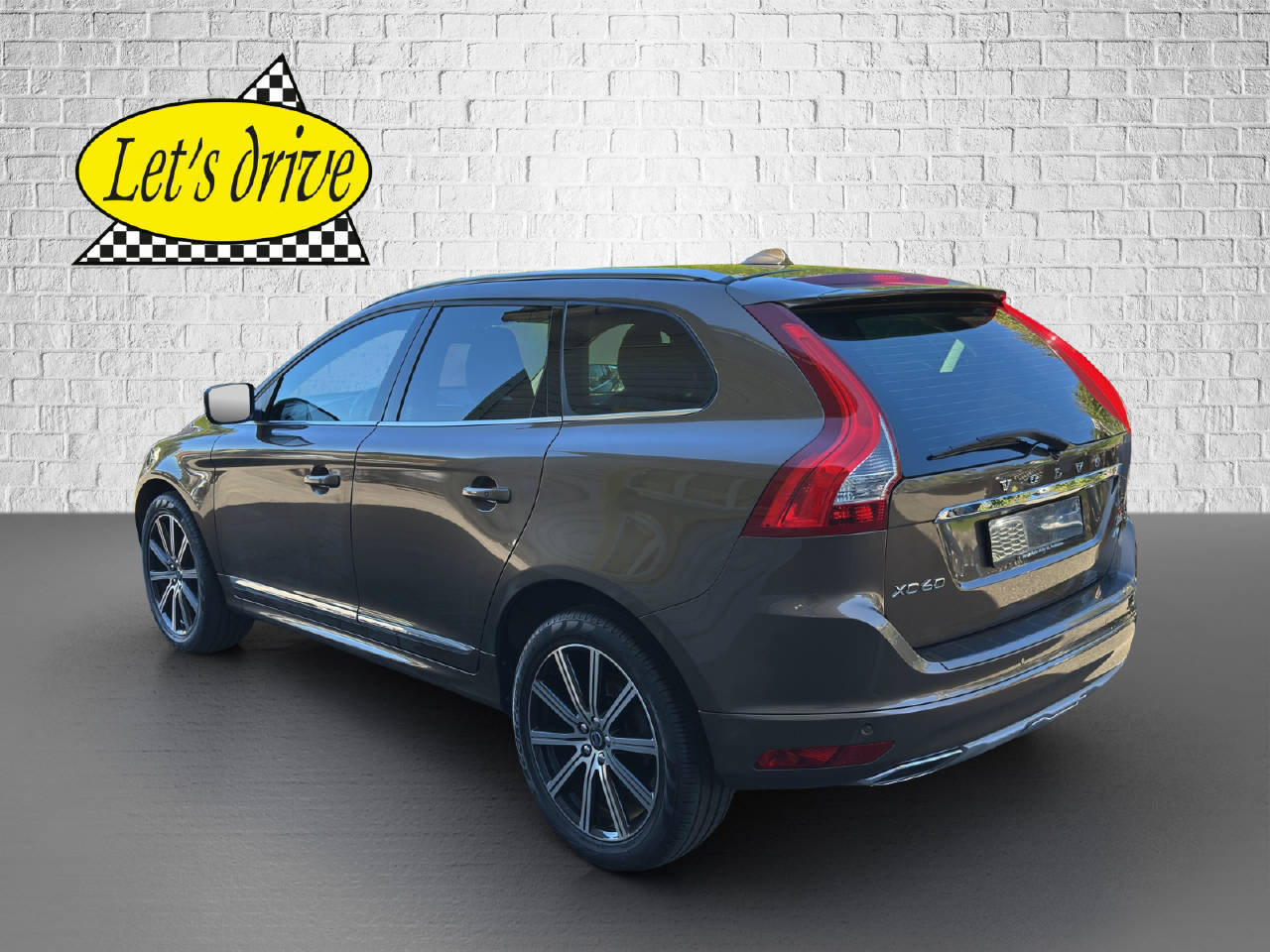 VOLVO XC60 2.4 D5 Executive Plus-image-3