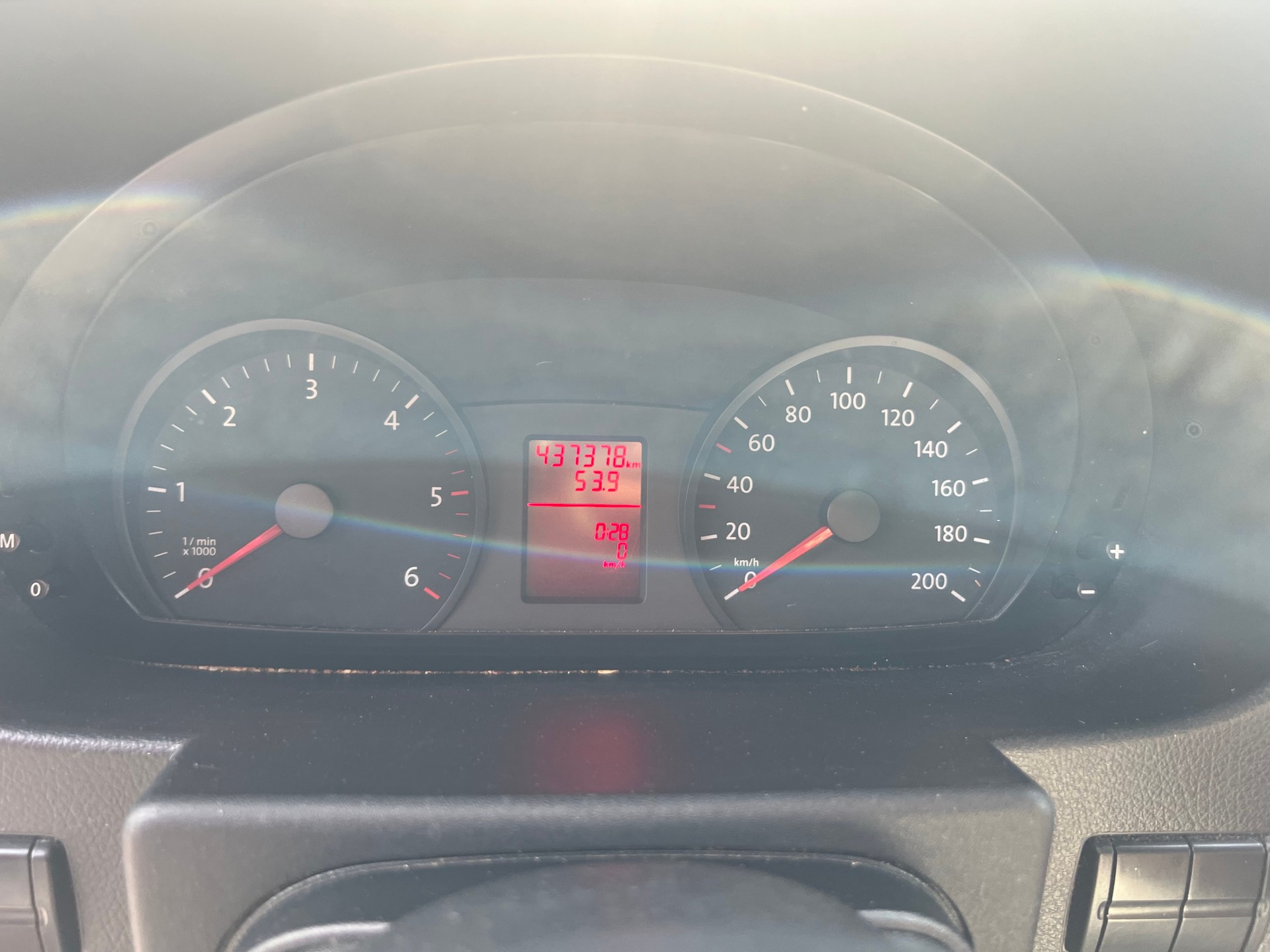 VW Crafter 35 2.0 TDI CR-image-11