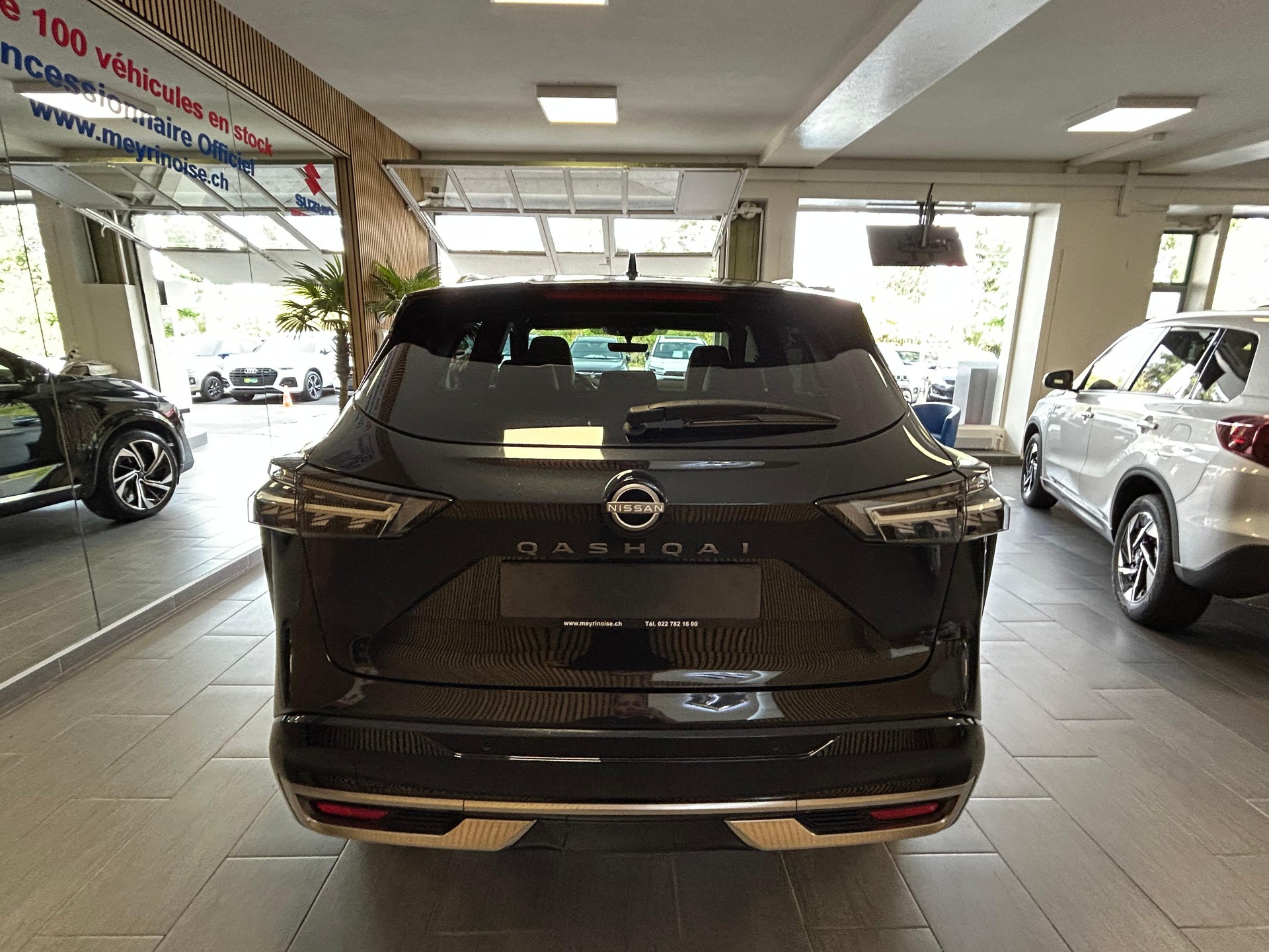 NISSAN Qashqai 1.3 DIG-T 158 Tekna+-image-5