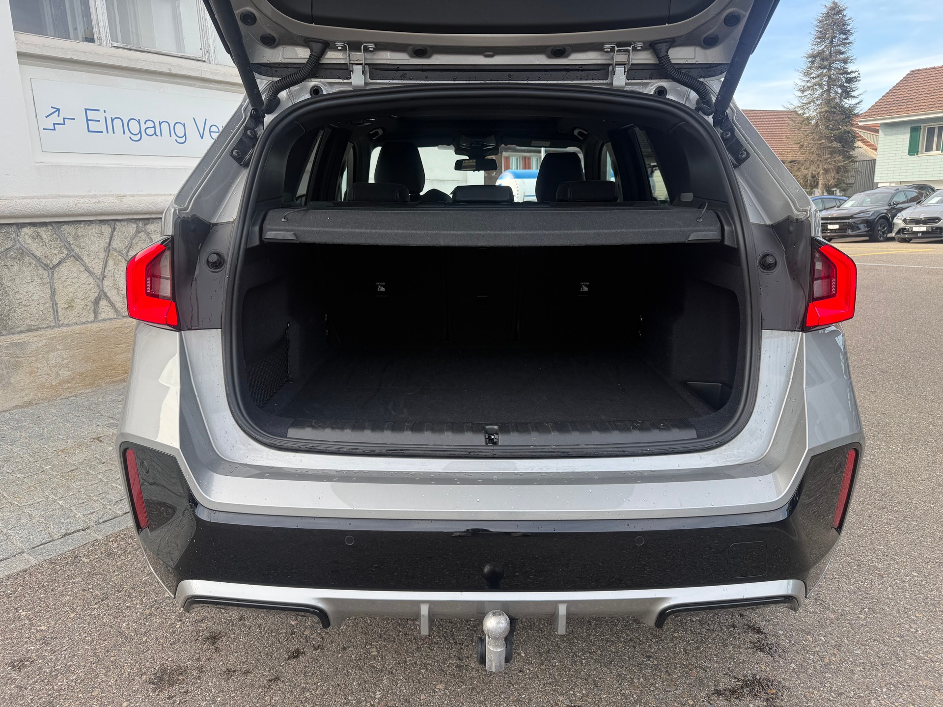 BMW X1 23i xDrive paddles M-SPORT PRO-image-4