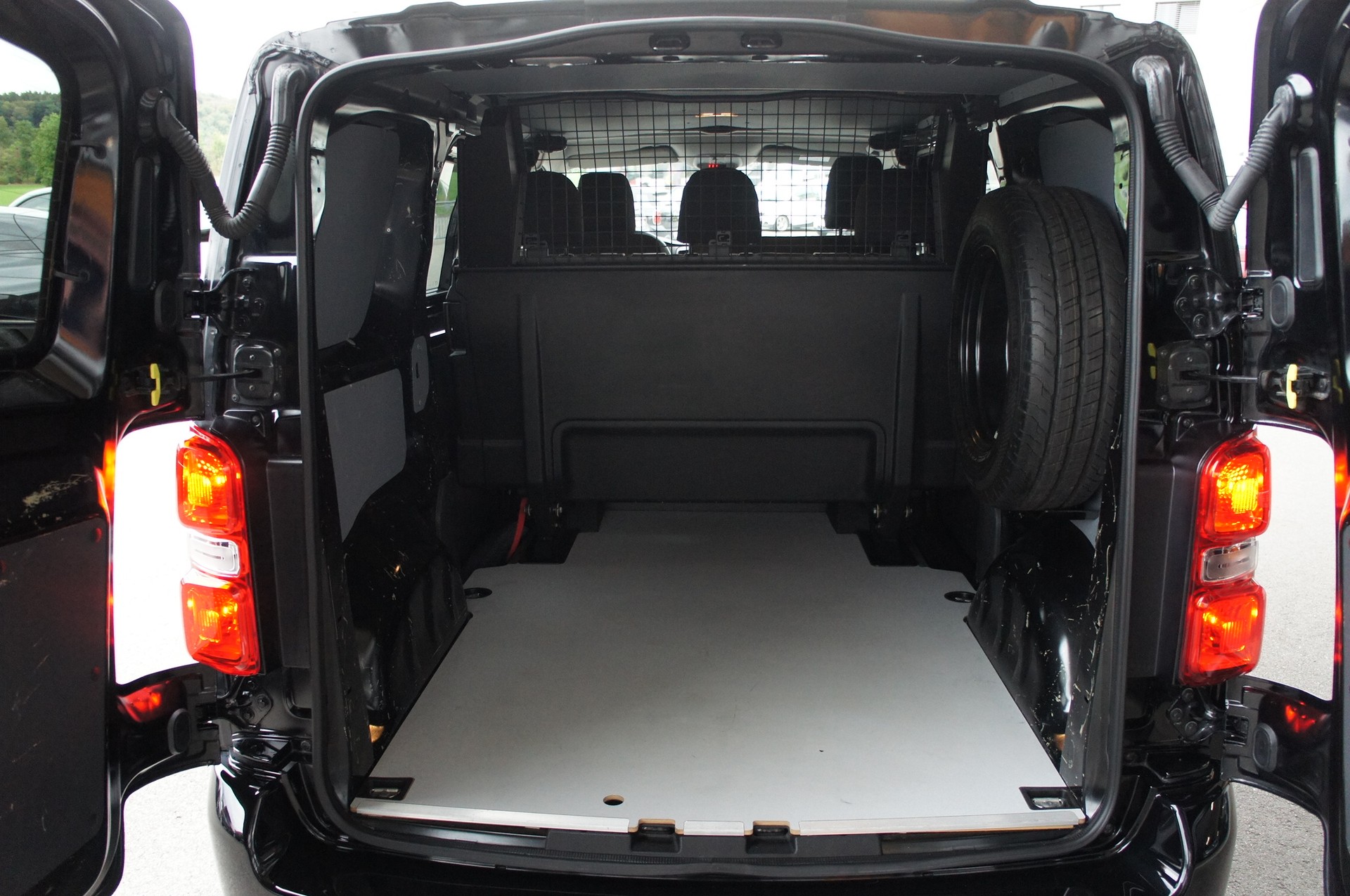 OPEL Vivaro Cargo 2.0 D s/s DK var. Dangel 4x4 mit Achse +90mm-image-11