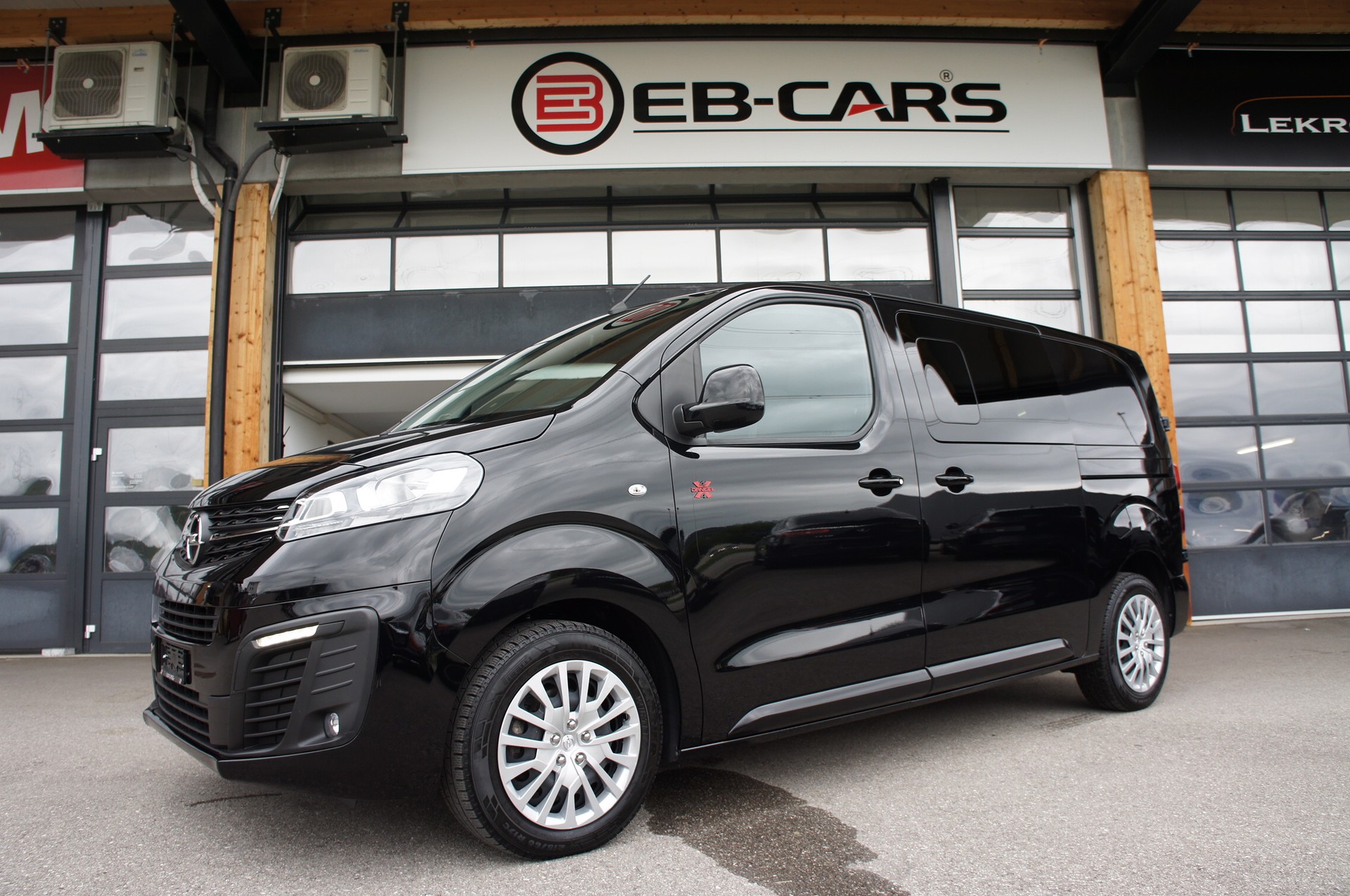OPEL Vivaro Cargo 2.0 D s/s DK var. Dangel 4x4 mit Achse +90mm-image-0