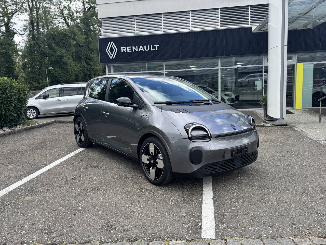 RENAULT Twingo E-Tech Urban Range evolution-image-0