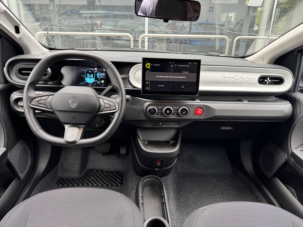 RENAULT Twingo E-Tech Urban Range evolution-image-7