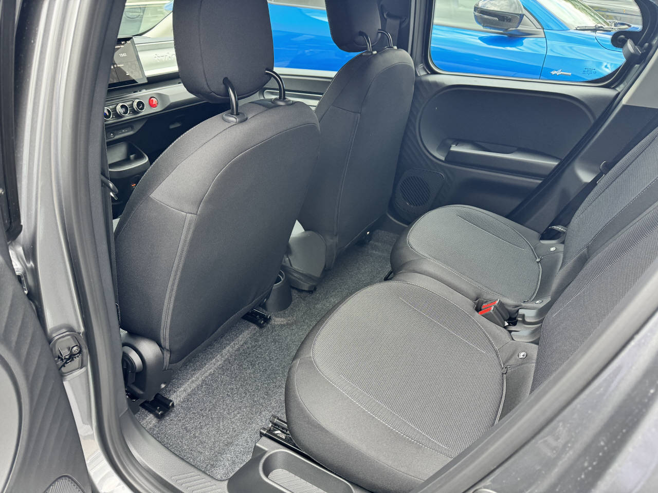 RENAULT Twingo E-Tech Urban Range evolution-image-8