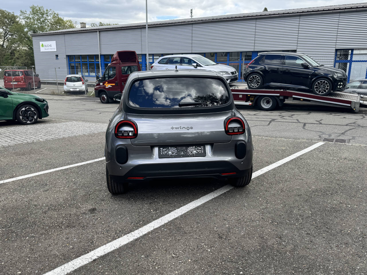 RENAULT Twingo E-Tech Urban Range evolution-image-4