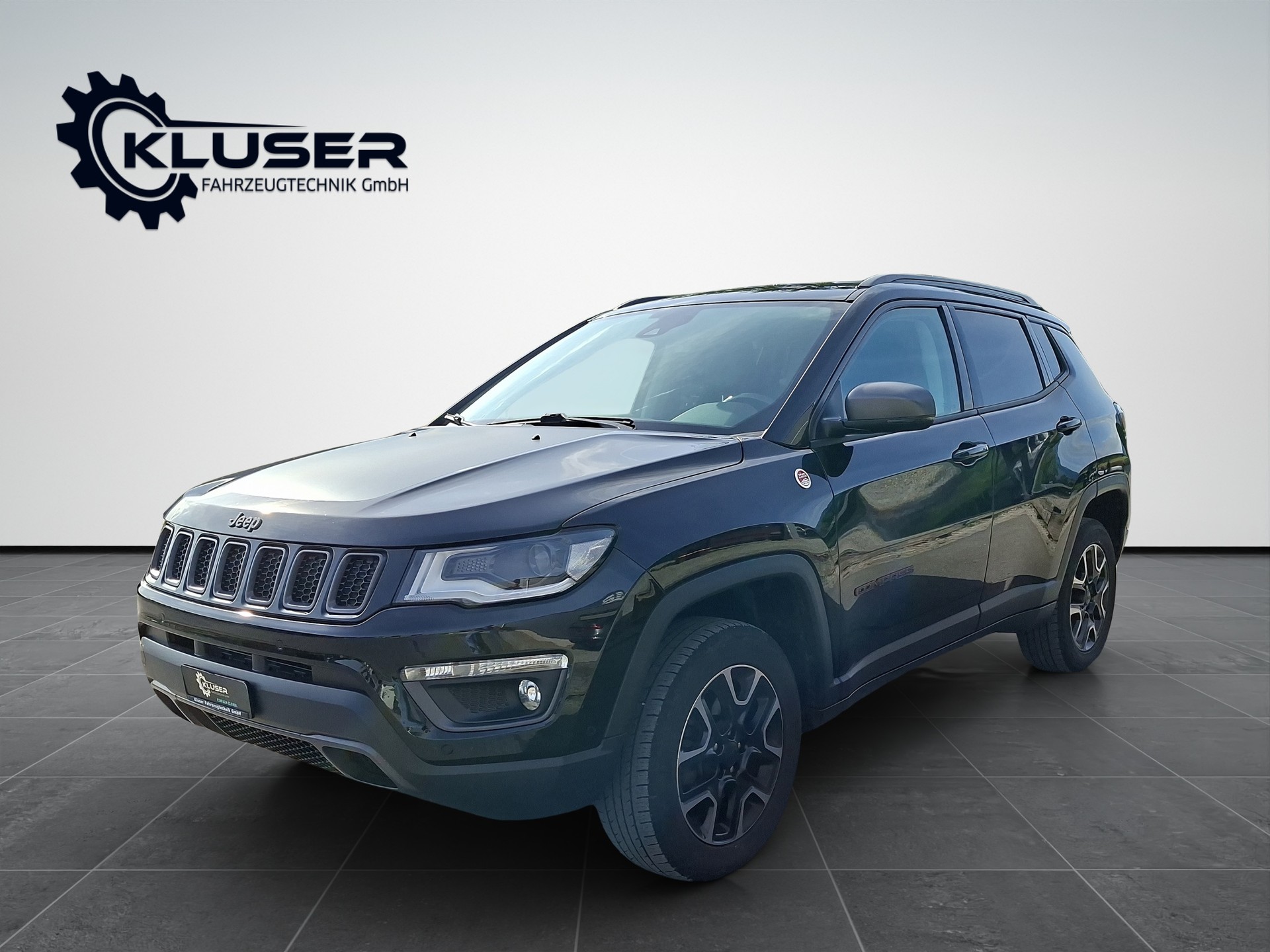 JEEP Compass 2.0CRD Trailhawk AWD 9ATX-image-0