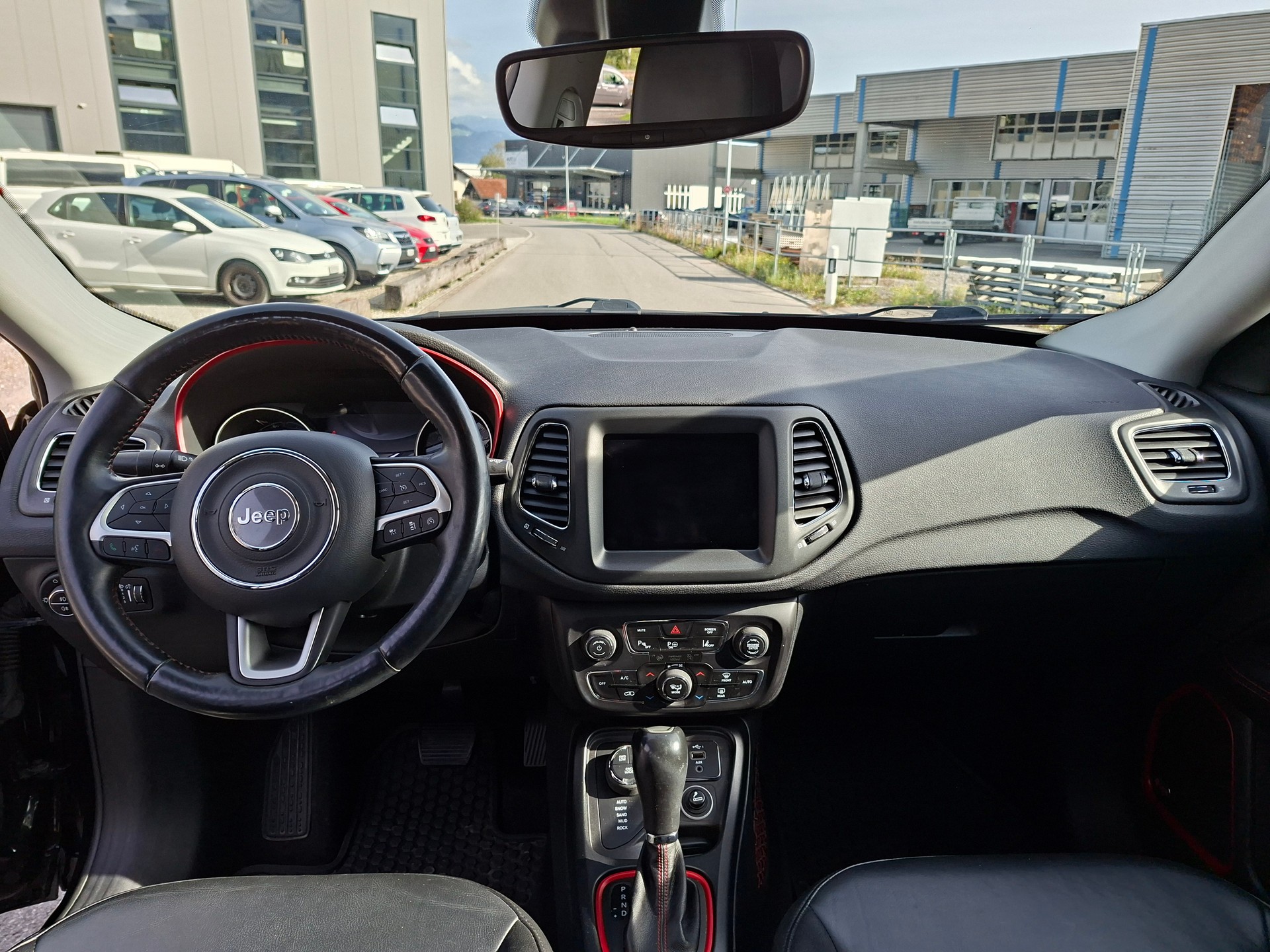 JEEP Compass 2.0CRD Trailhawk AWD 9ATX-image-9