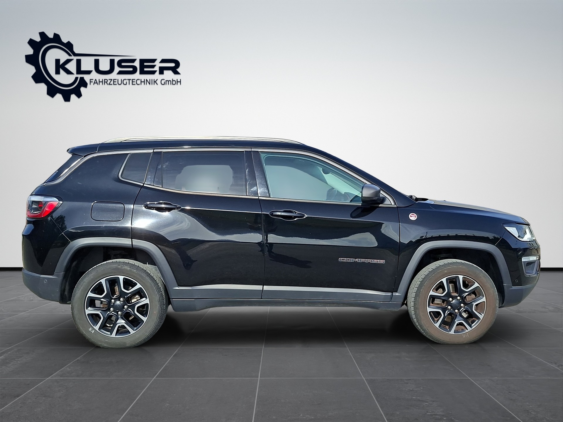 JEEP Compass 2.0CRD Trailhawk AWD 9ATX-image-3