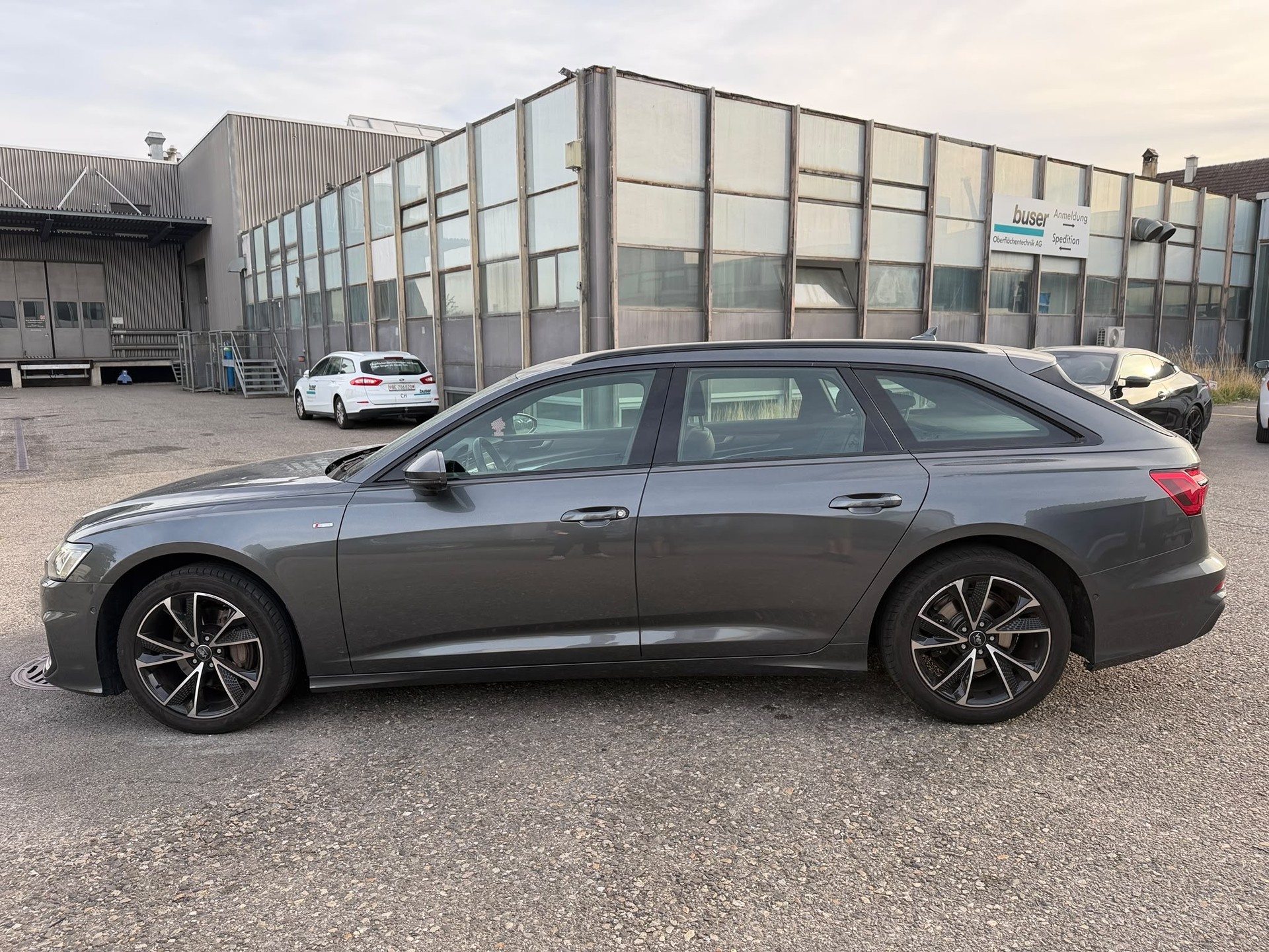 AUDI A6 Avant 40 TDI Sport Attraction quattro S-tronic-image-5