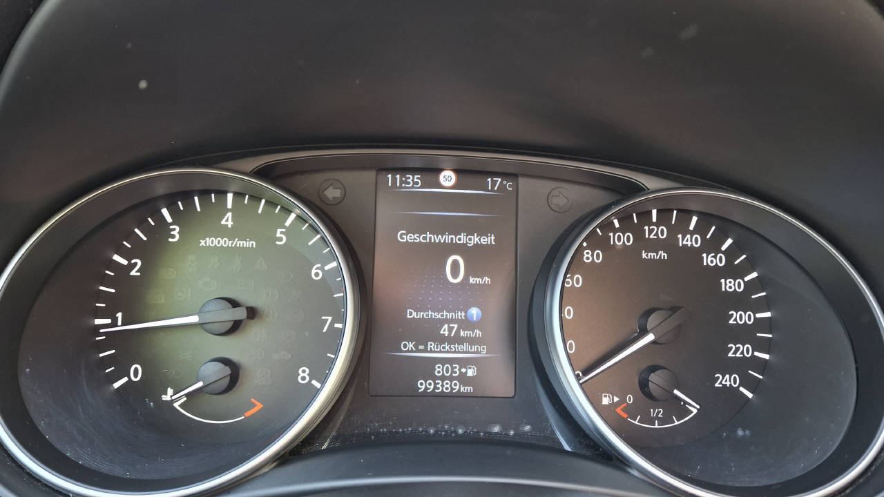 NISSAN Qashqai 1.3 DIG-T 160 Tekna-image-10