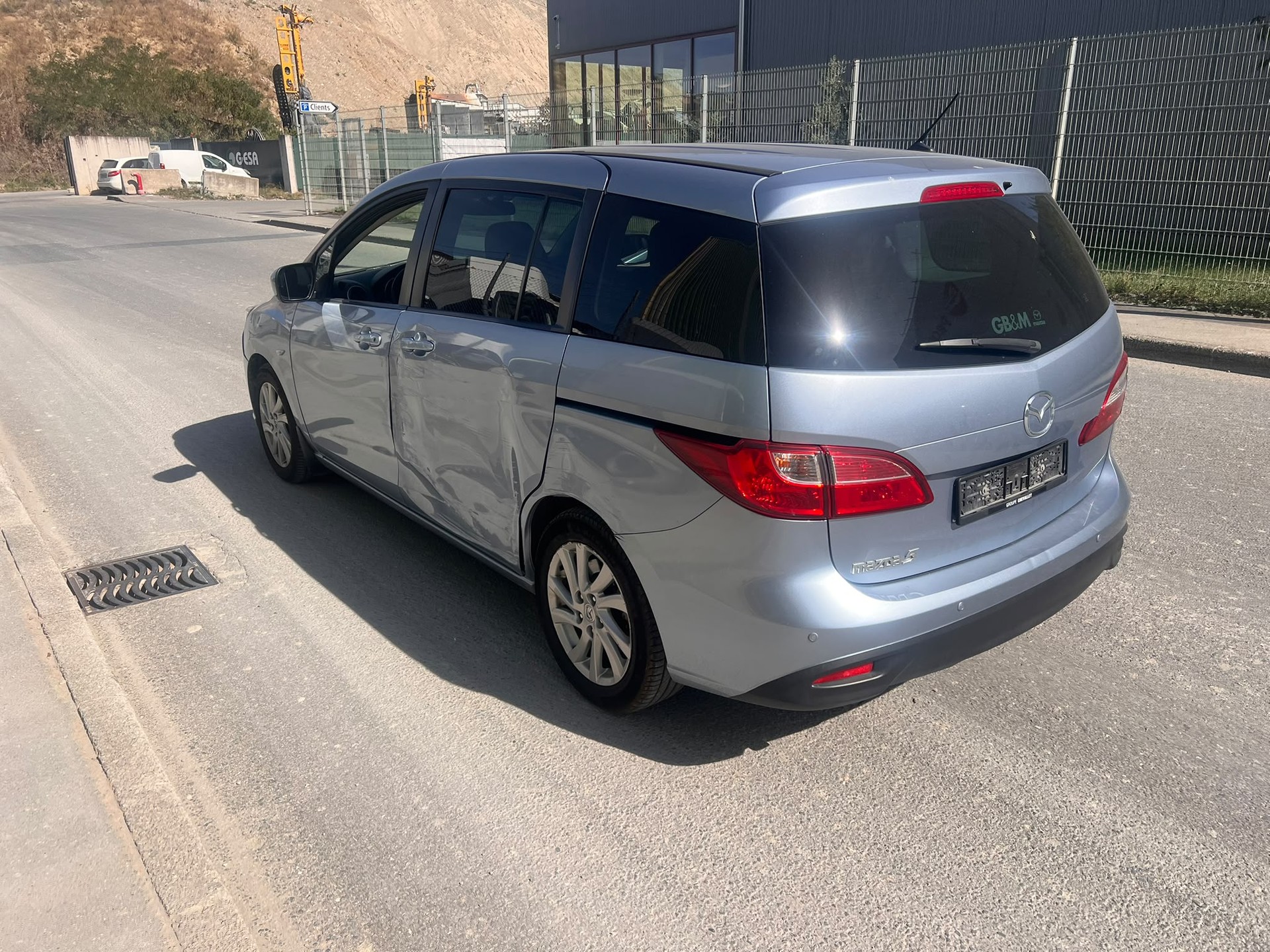 MAZDA 5 2.0 16V Exclusive-image-2