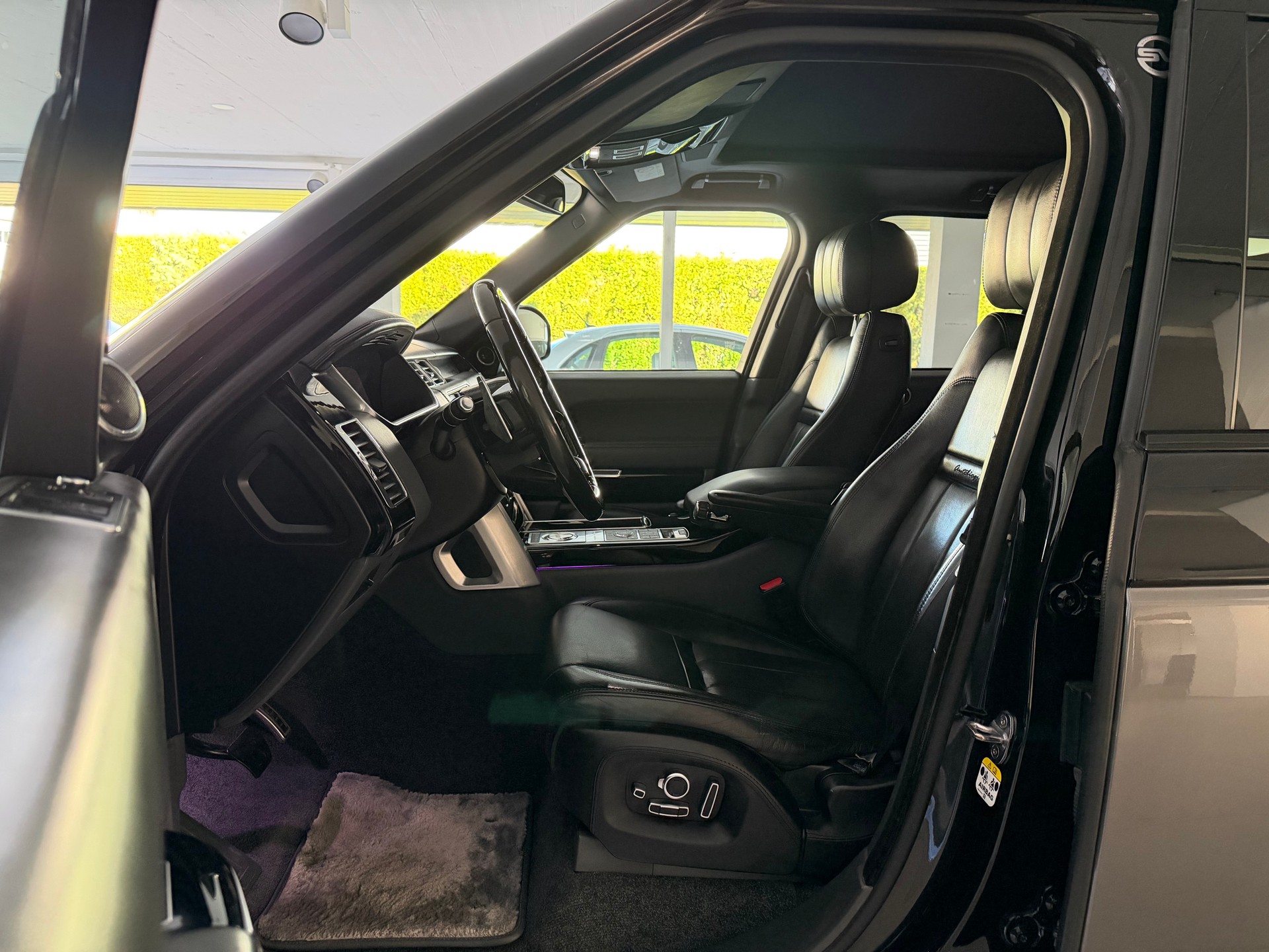 LAND ROVER Range Rover 5.0 V8 SC SV Autobiography Automatic-image-9