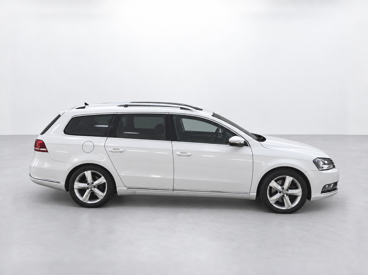 VW Passat Variant 1.8 TSI Highline-image-2
