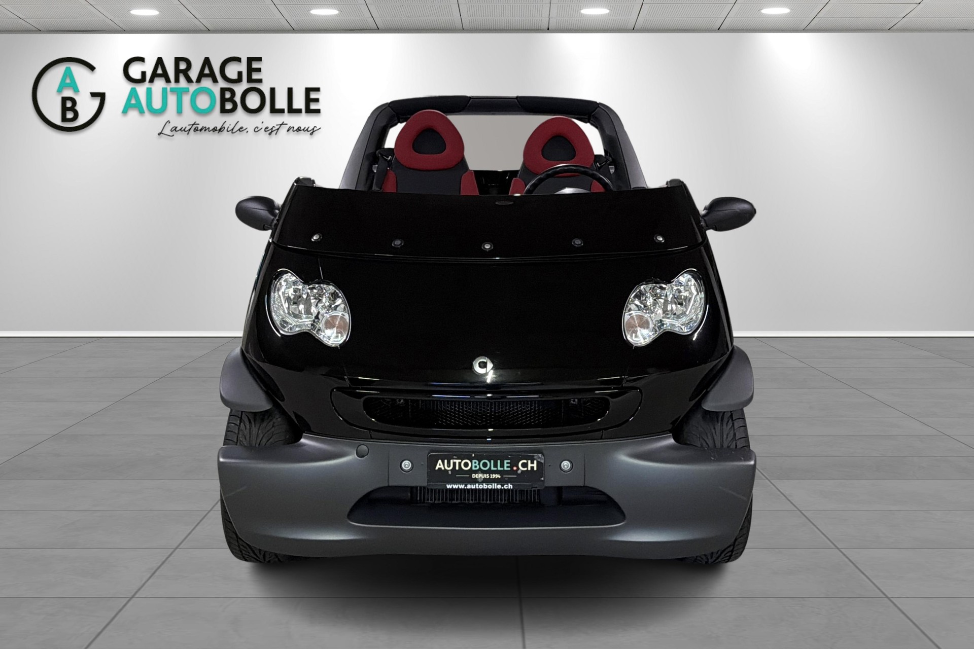 SMART fortwo crossblade-showroom-element-1