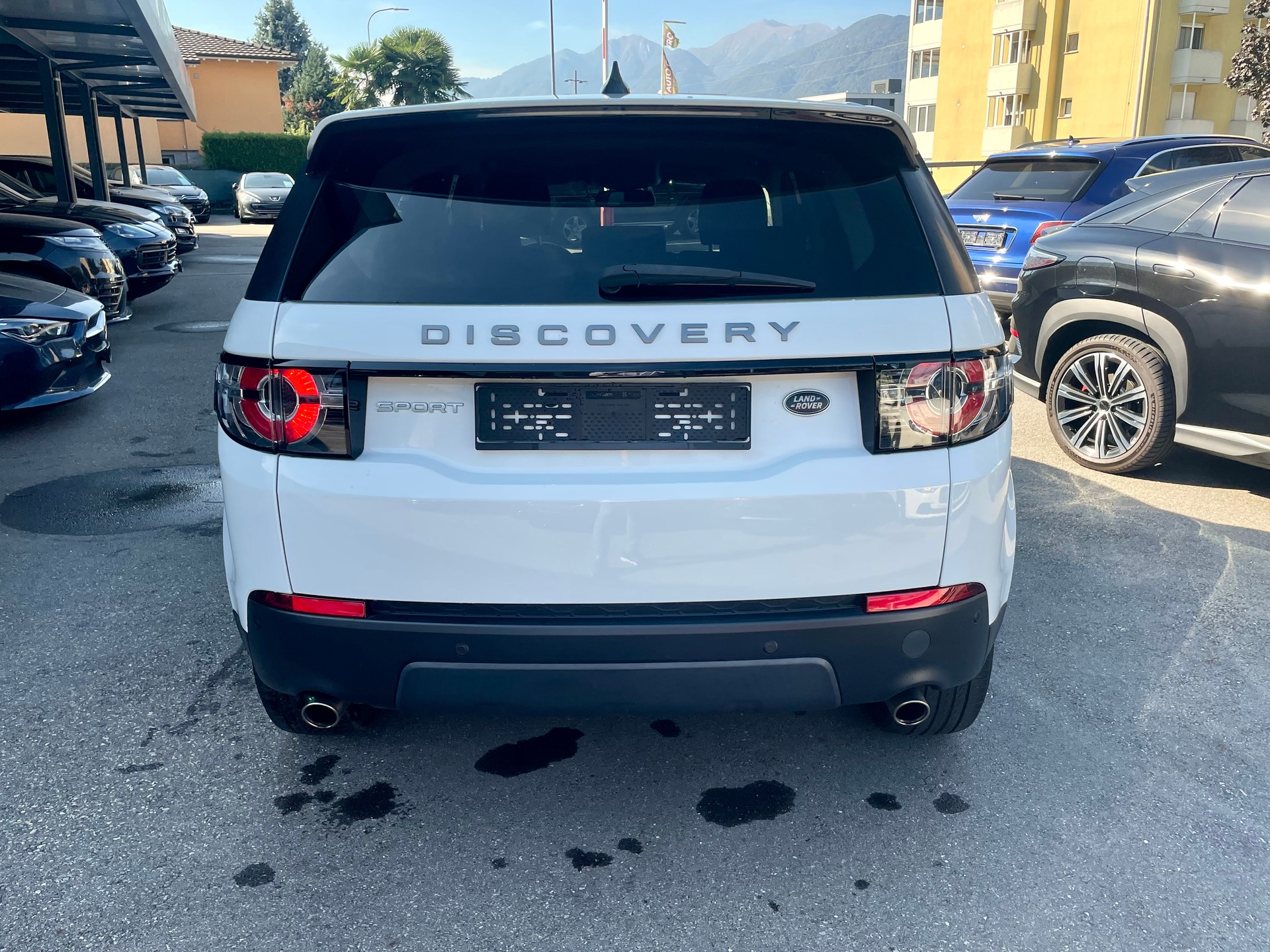 LAND ROVER Discovery Sport 2.0 TD4 Pure AT9-image-7