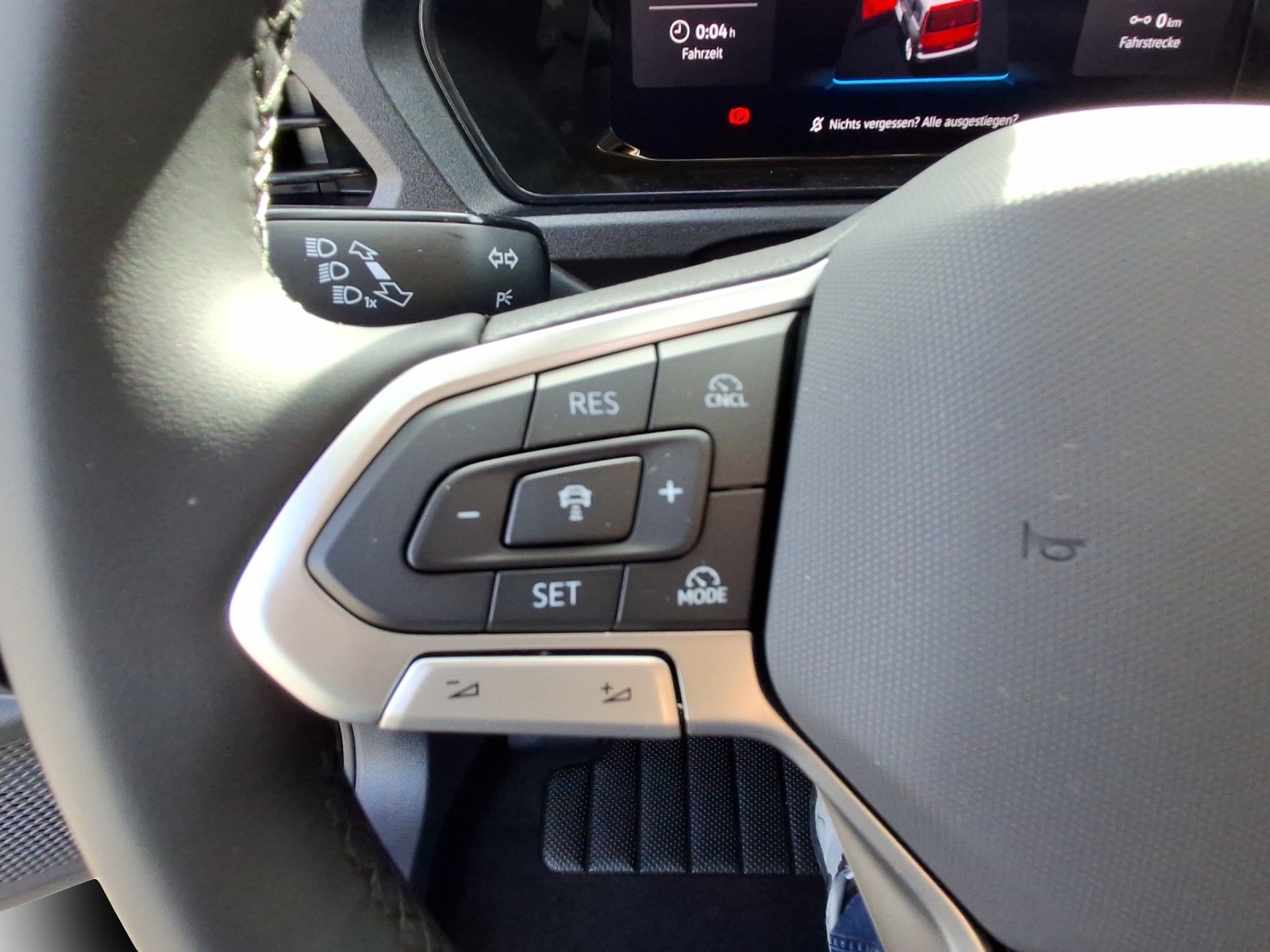 VW Caddy 2.0 TDI Liberty 4Motion-image-14