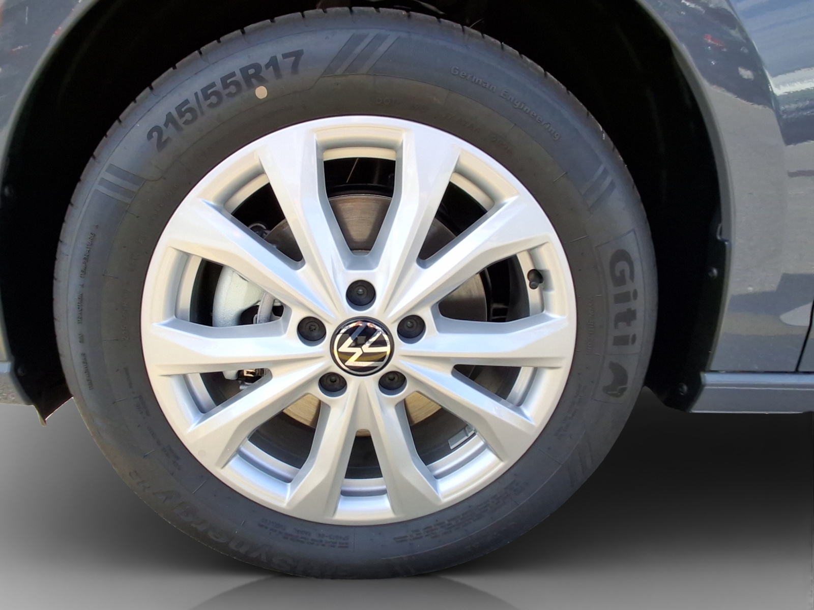 VW Caddy 2.0 TDI Liberty 4Motion-image-13