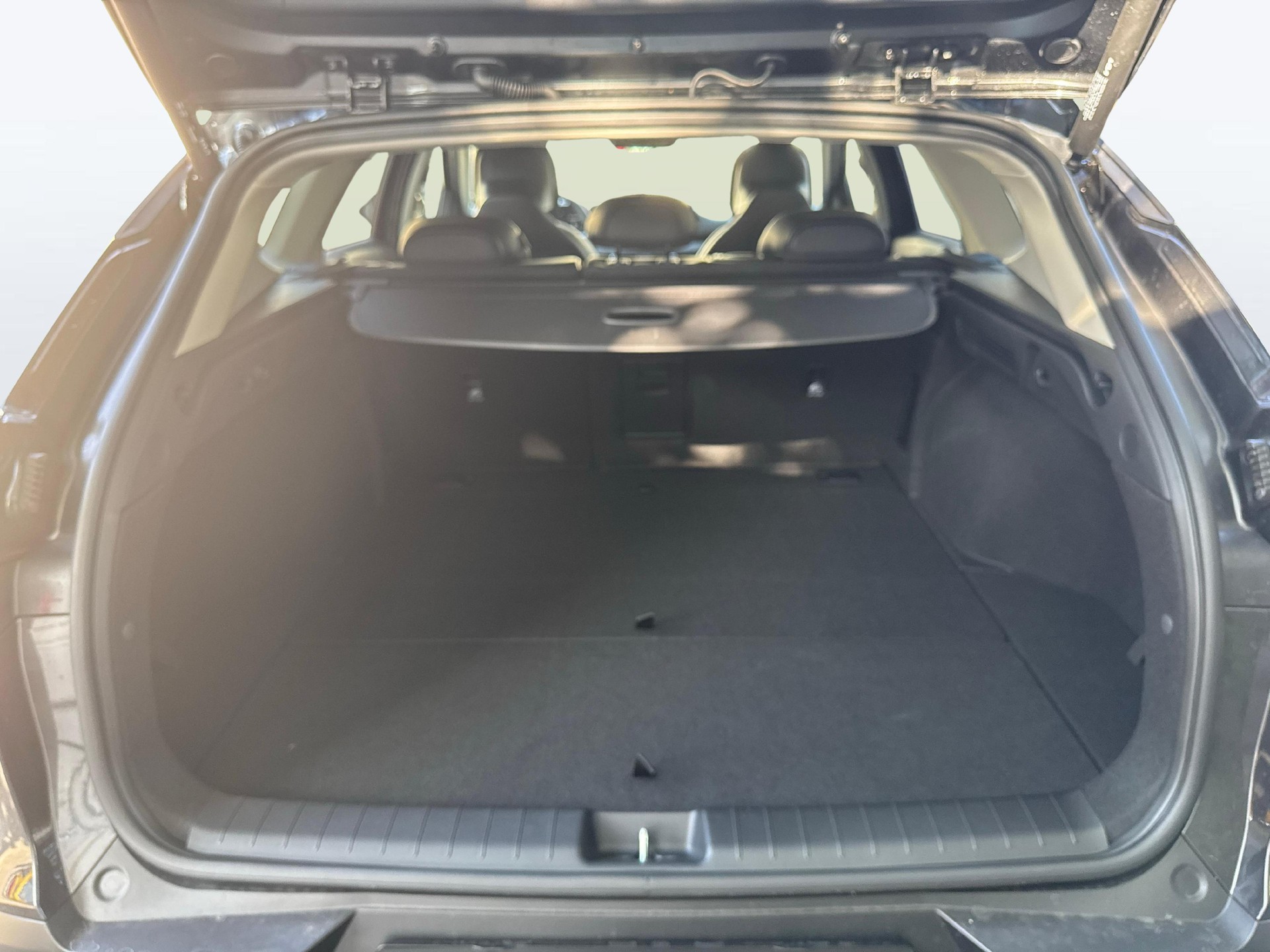 KIA K4 SW 1.6 T-GDi Power+-image-11