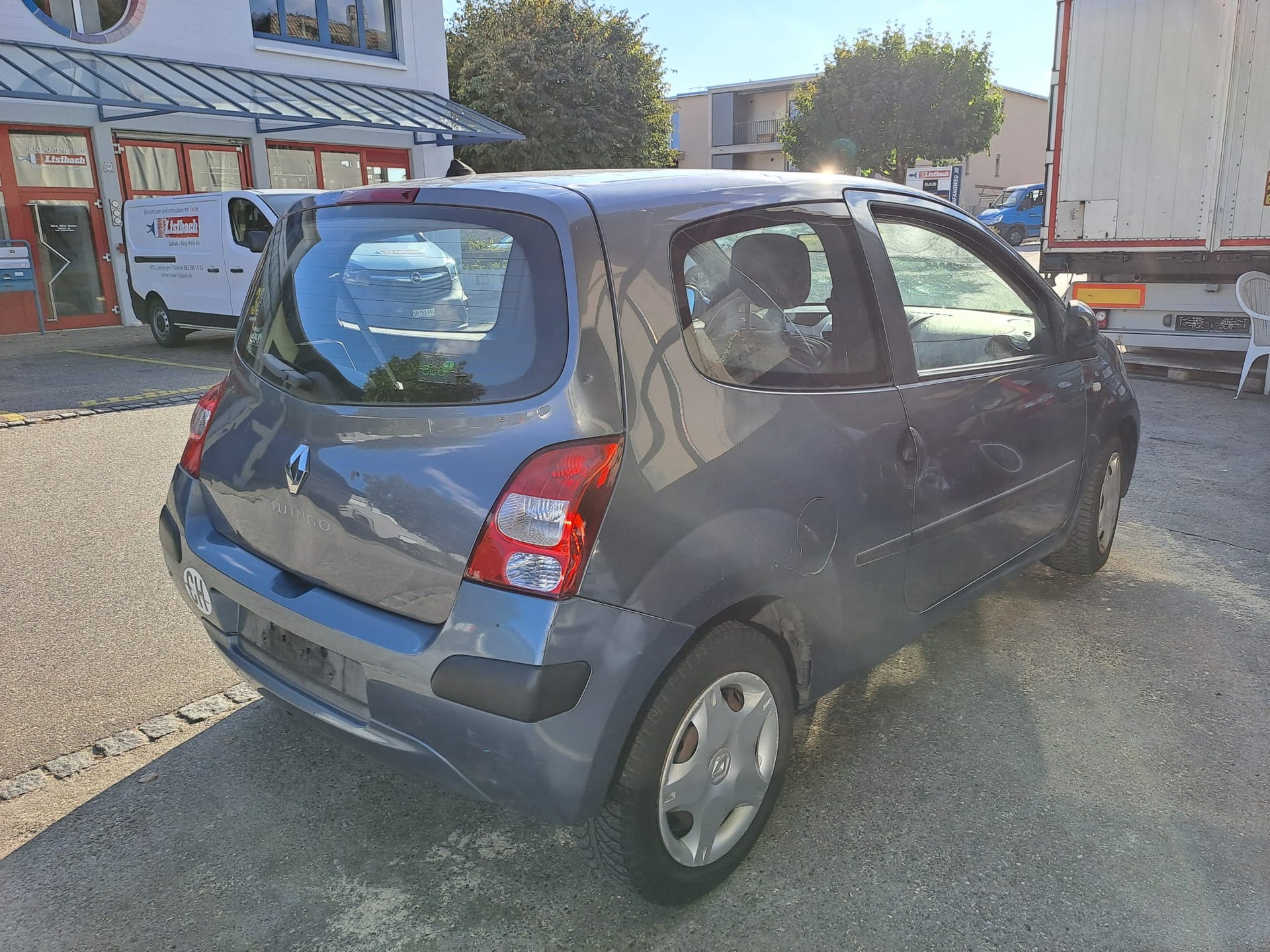 RENAULT Twingo 1.2 Authentique Advantage-image-3