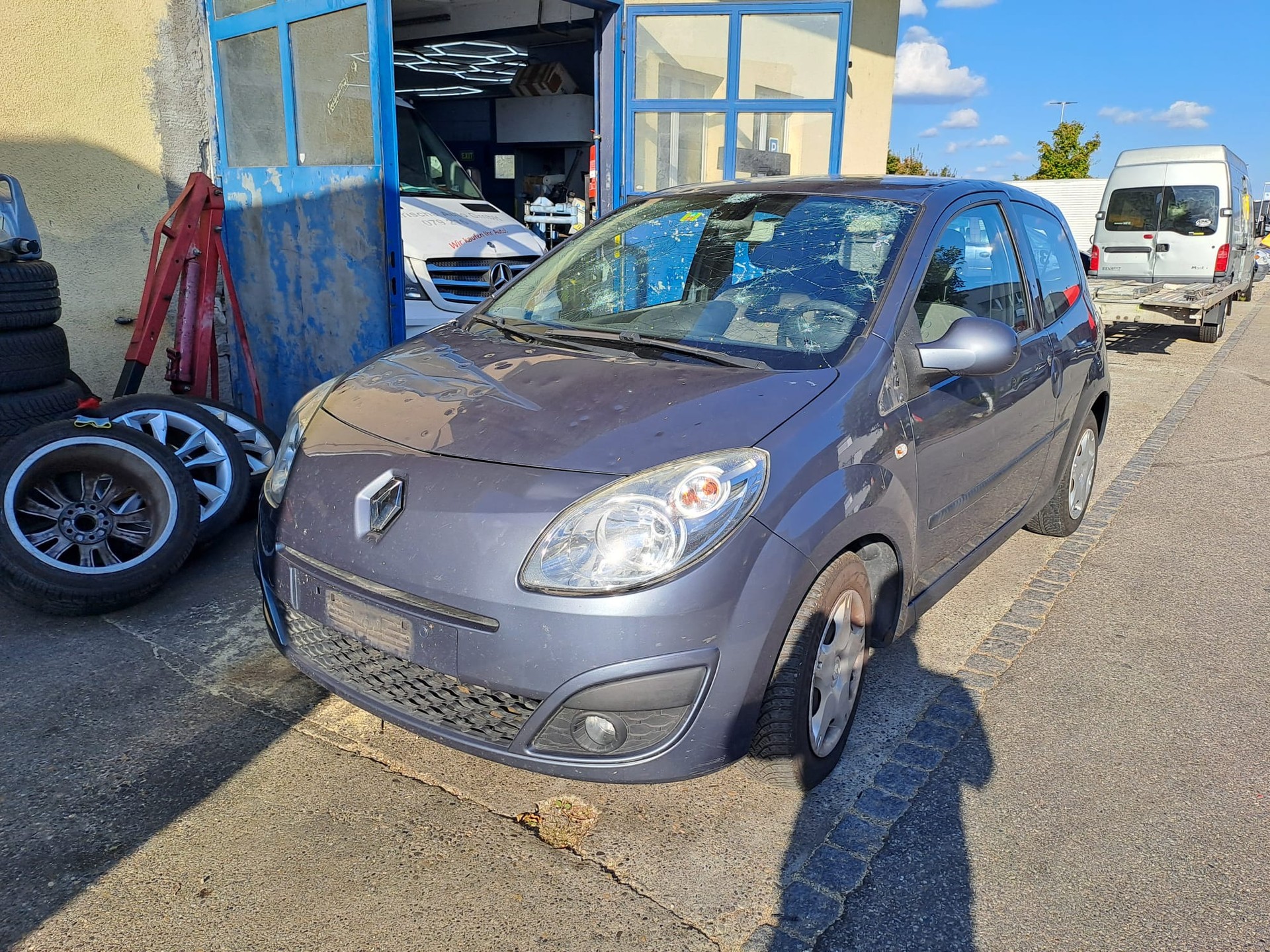 RENAULT Twingo 1.2 Authentique Advantage-image-0