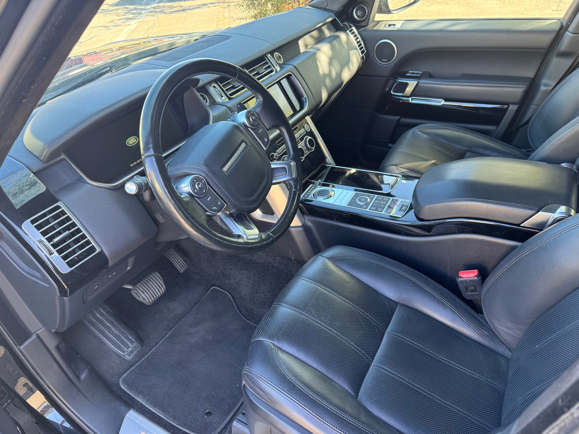 LAND ROVER Range Rover LWB 5.0 V8 SC Autobiography Automatic-image-8