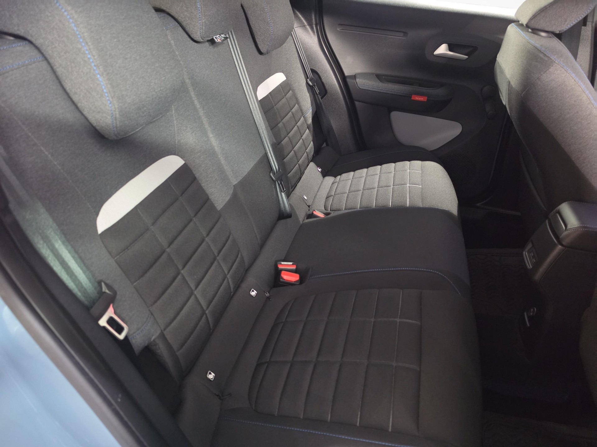 CITROEN Citroën C3 1.2 Hybrid You+-image-10