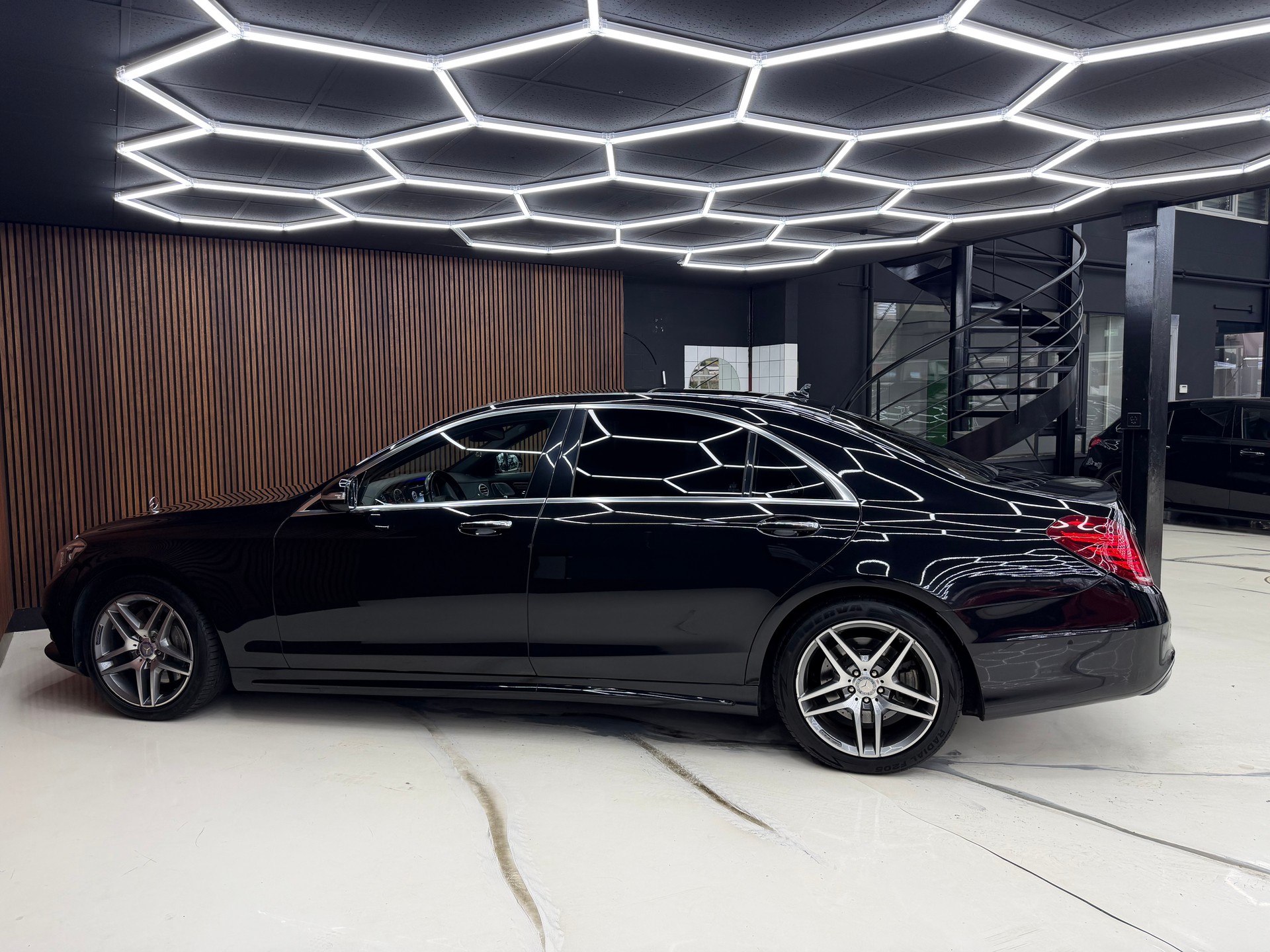 MERCEDES-BENZ S350 Diesel 4 Matic-image-9